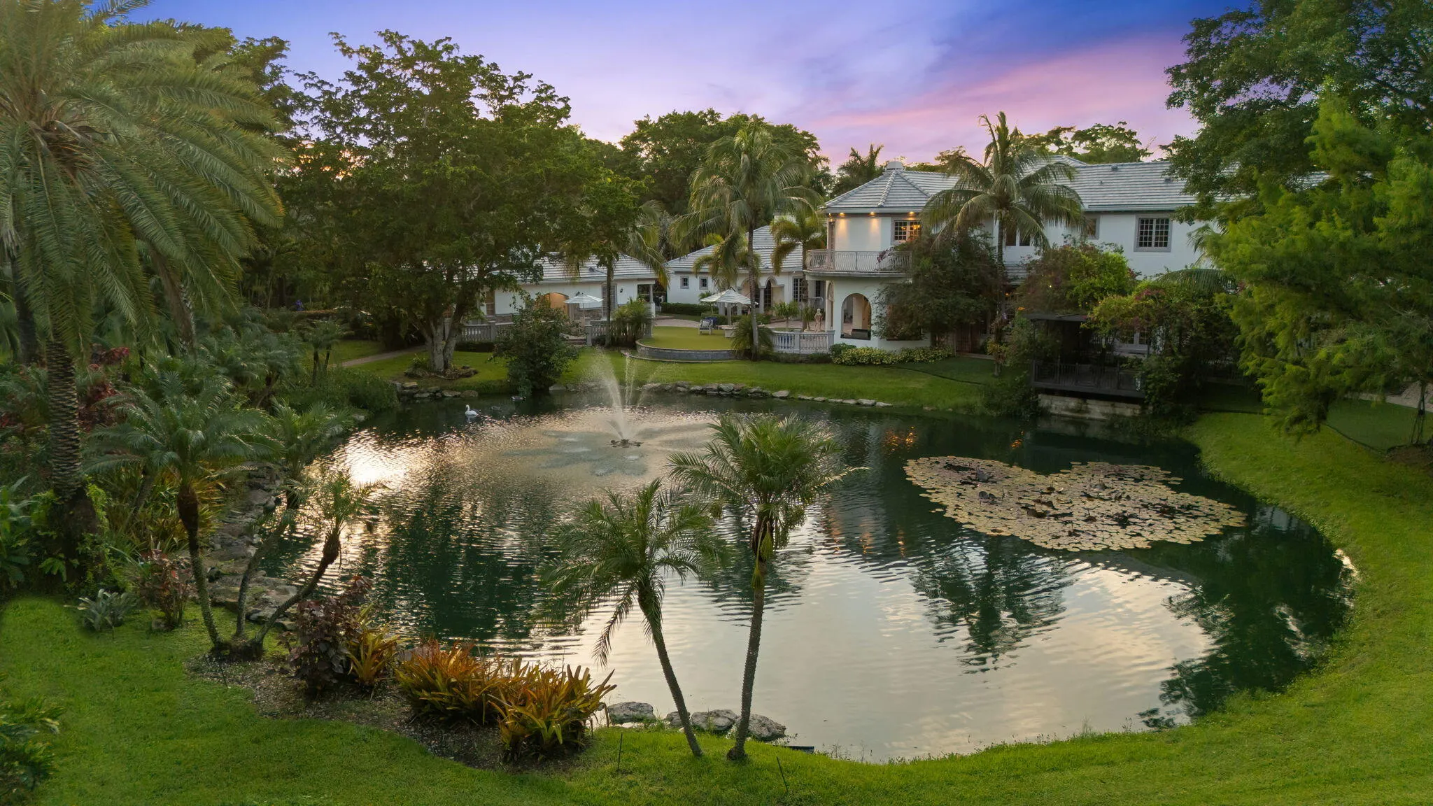 8950 NW 70th Court
