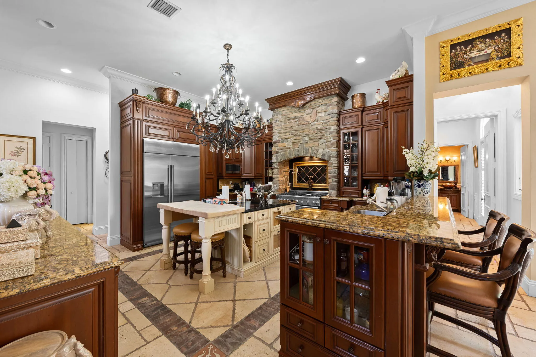 8950 NW 70th Court
