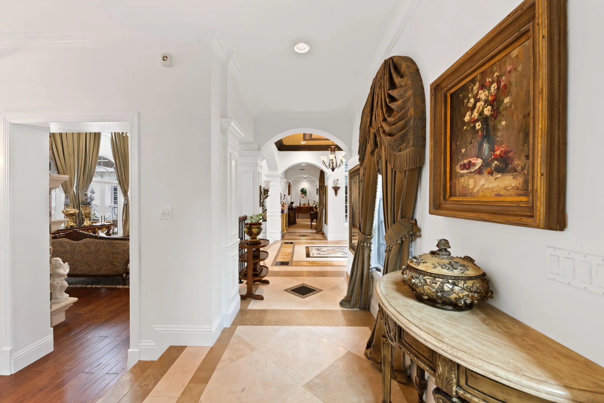 8950 NW 70th Court