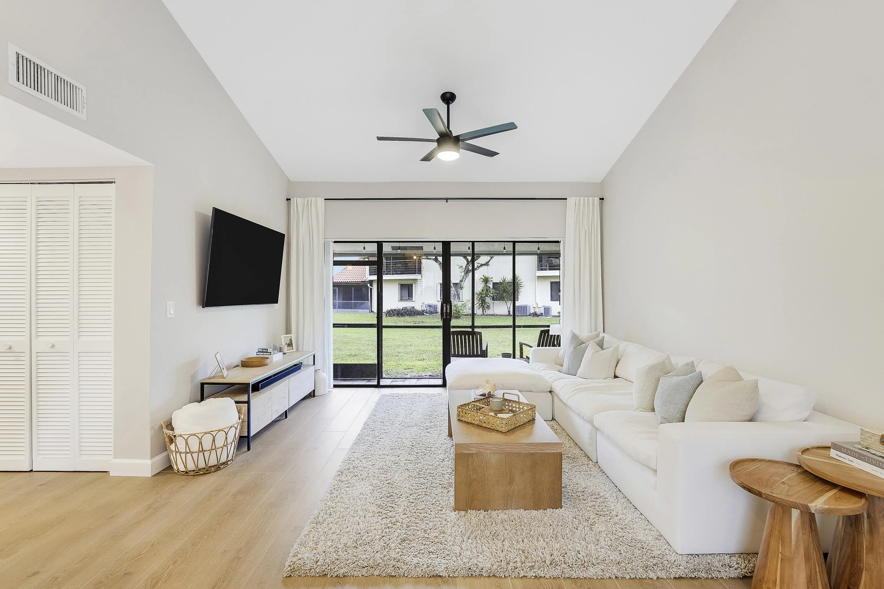 11 Vía De Casas Sur