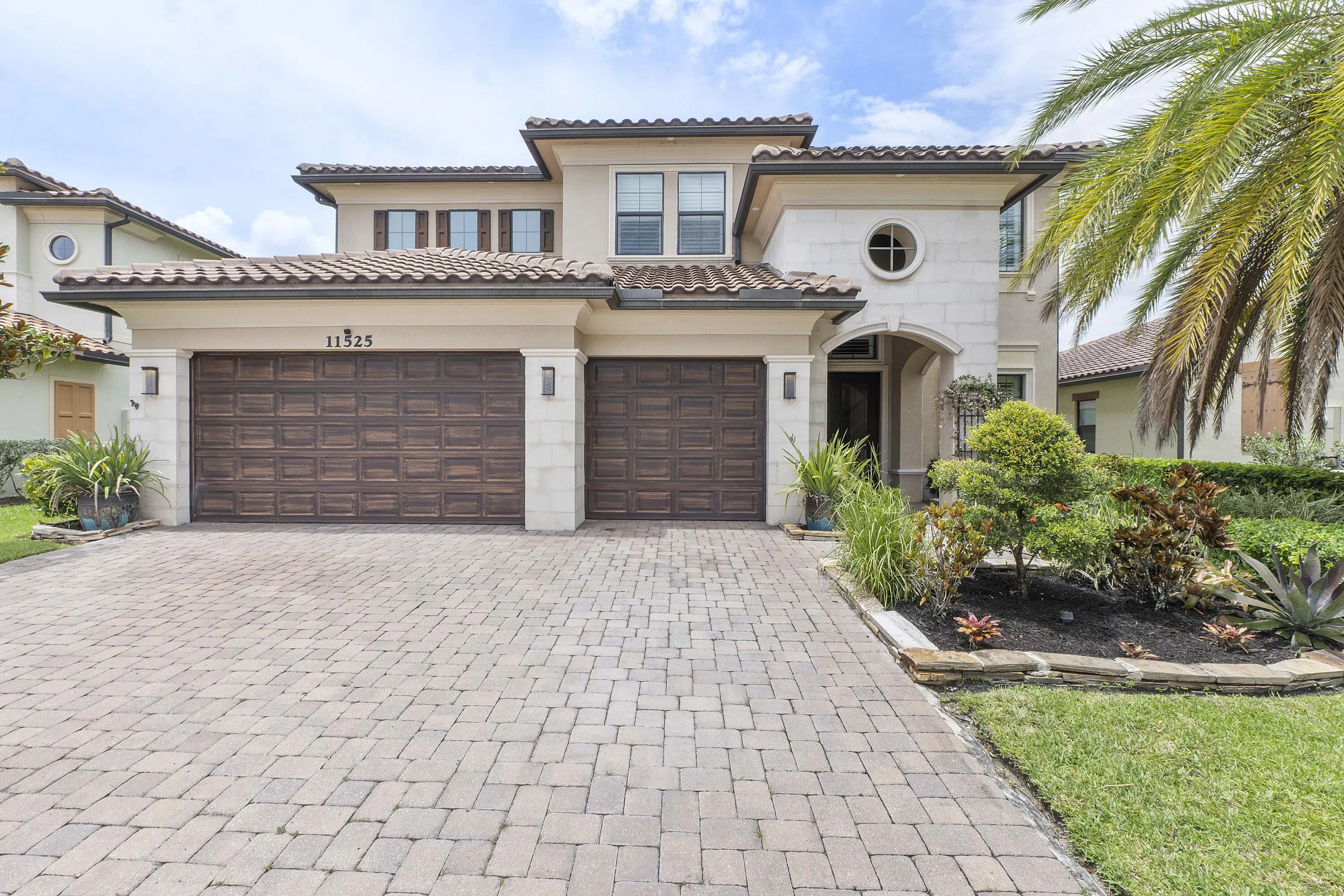 11525 NW 81st Place
