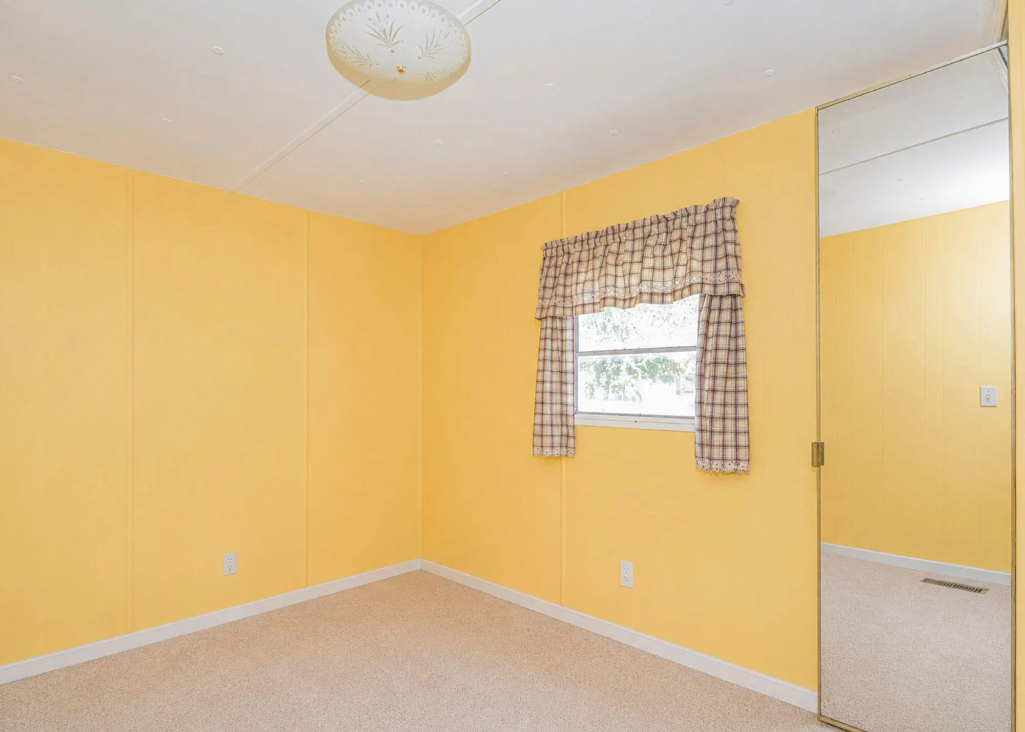 1040 Lissie Lane
