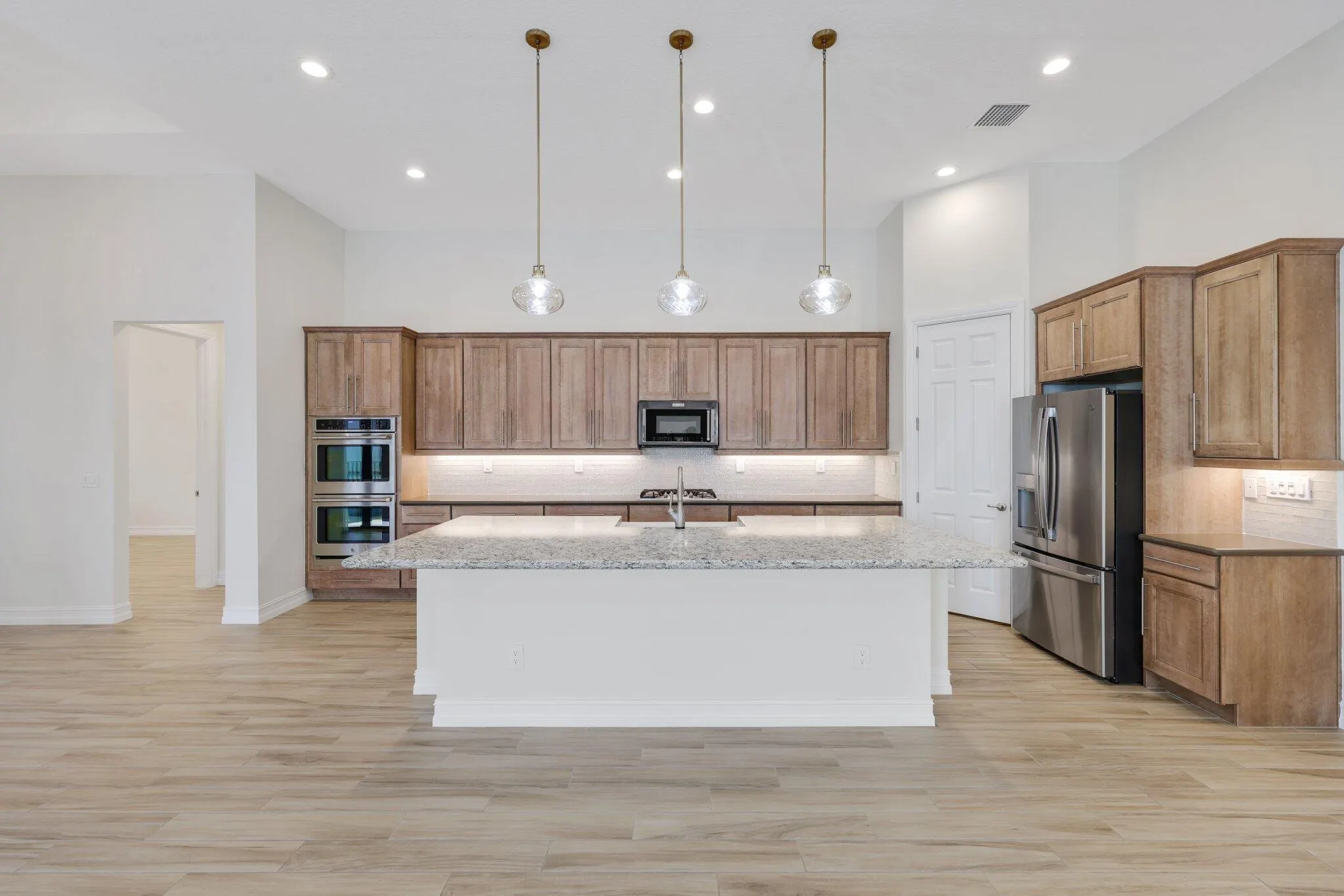 12100 Kalmar Circle S