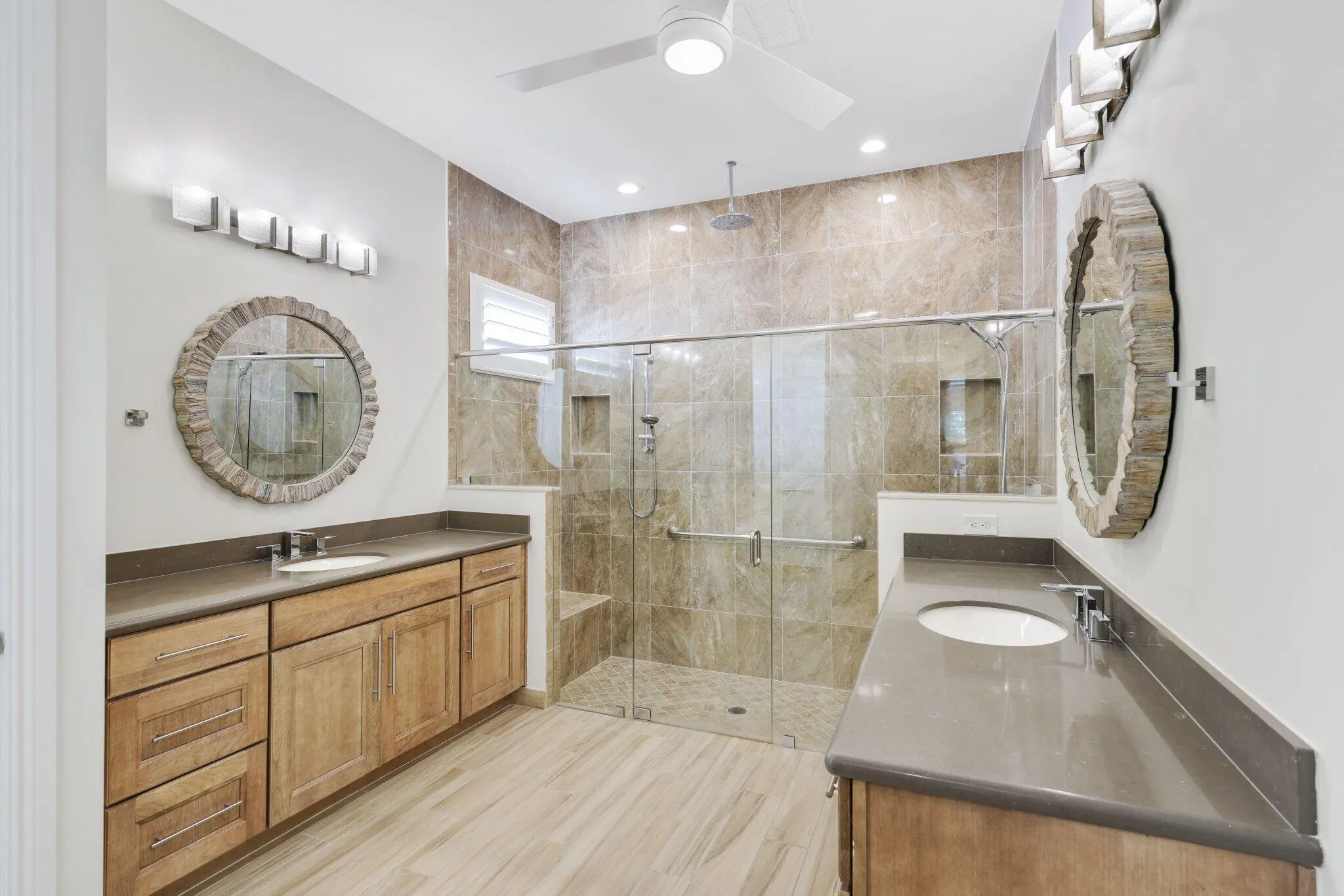 12100 Kalmar Circle S