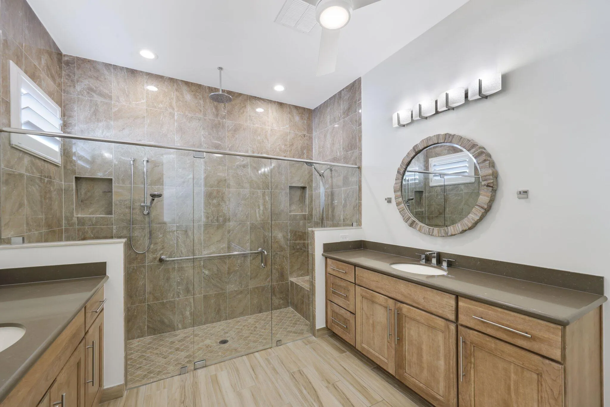 12100 Kalmar Circle S