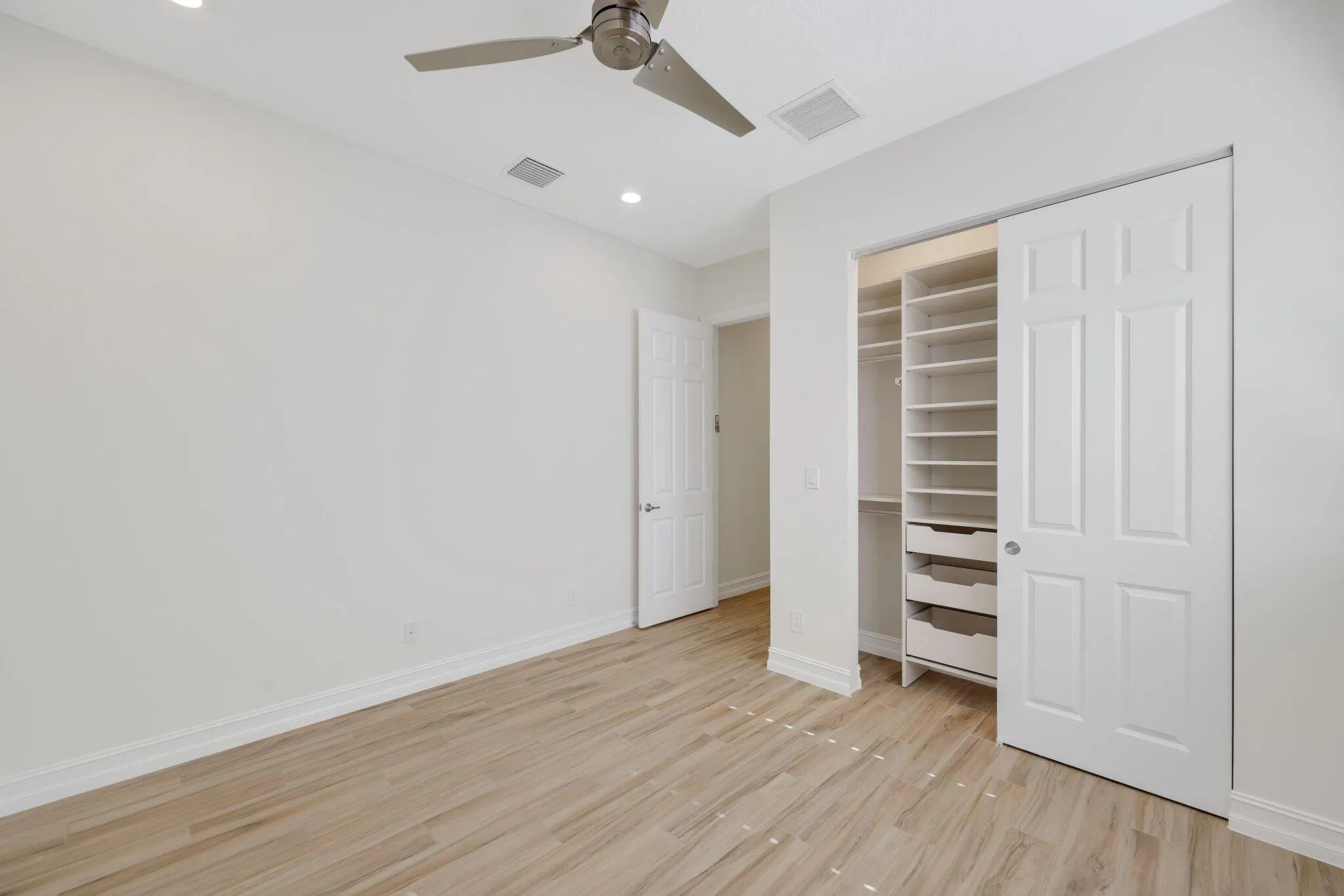 12100 Kalmar Circle S