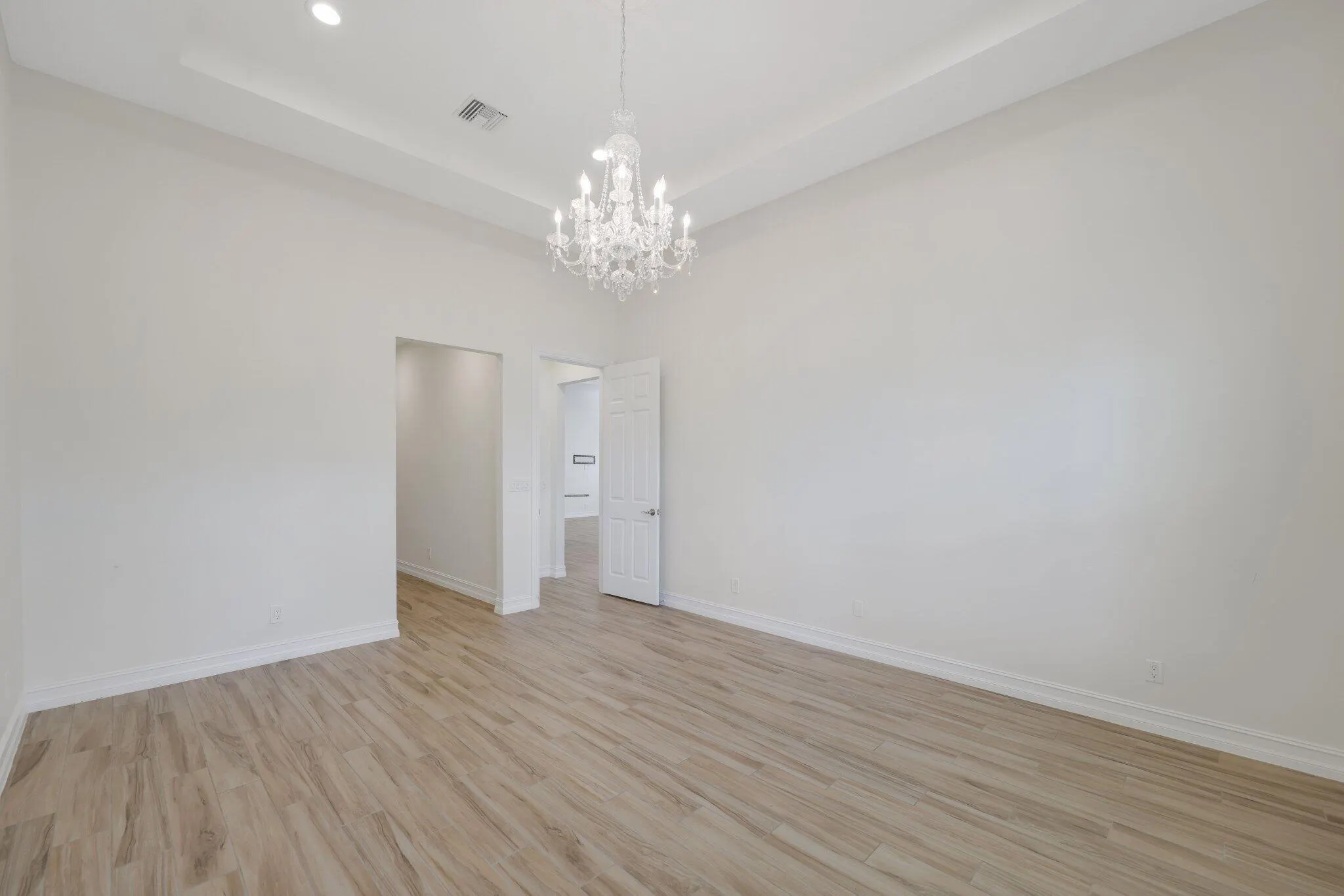 12100 Kalmar Circle S
