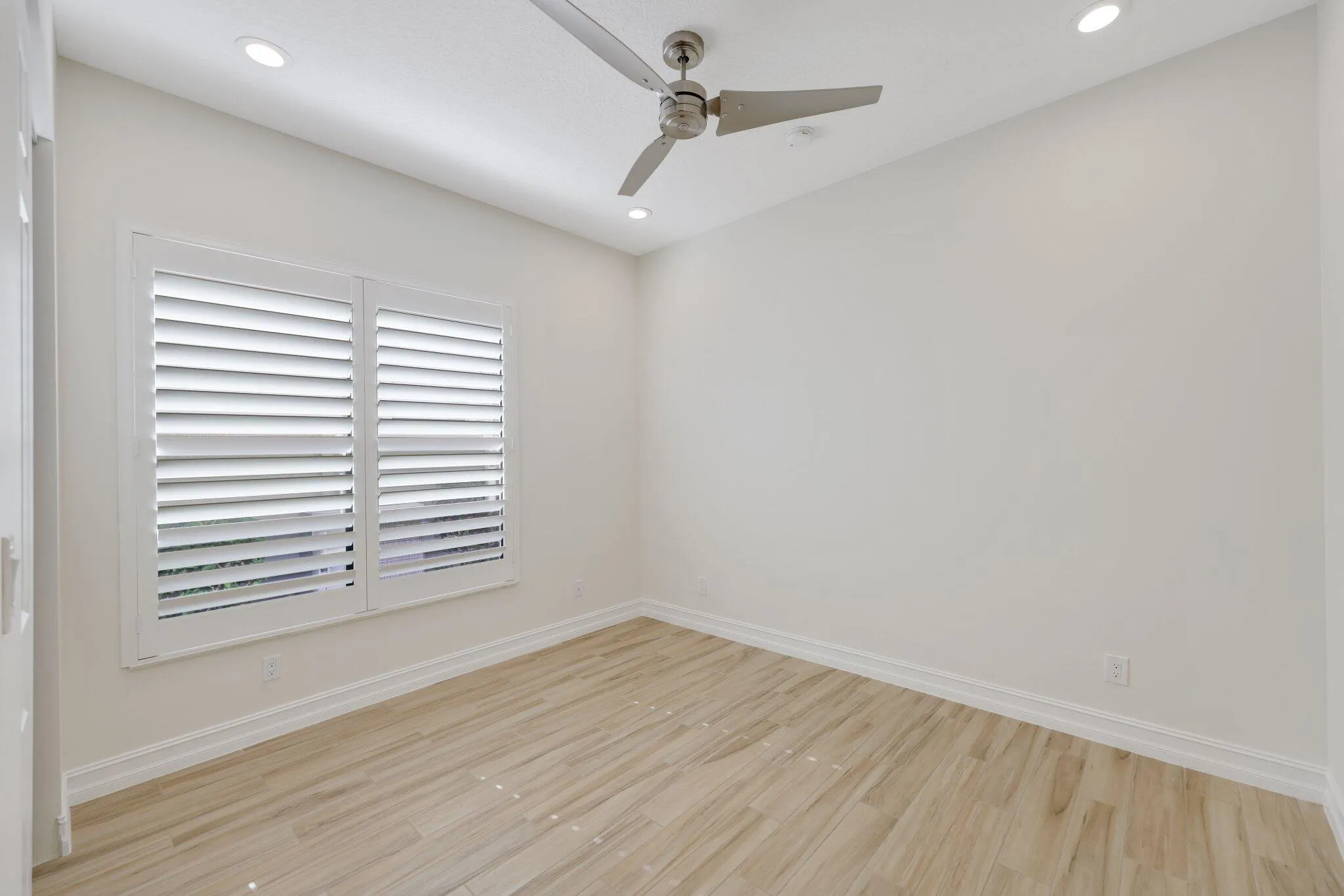 12100 Kalmar Circle S