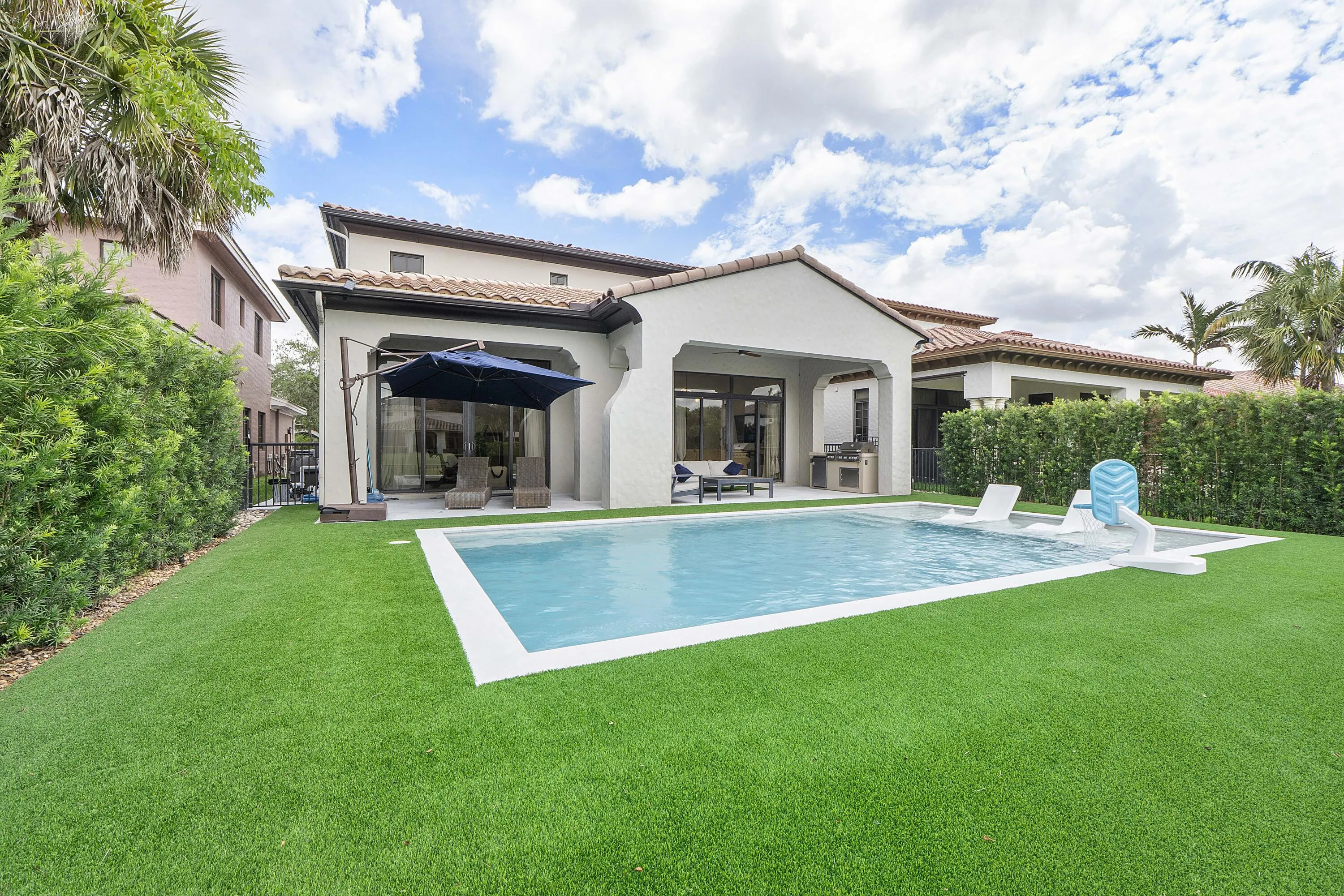 9594 Ginger Court