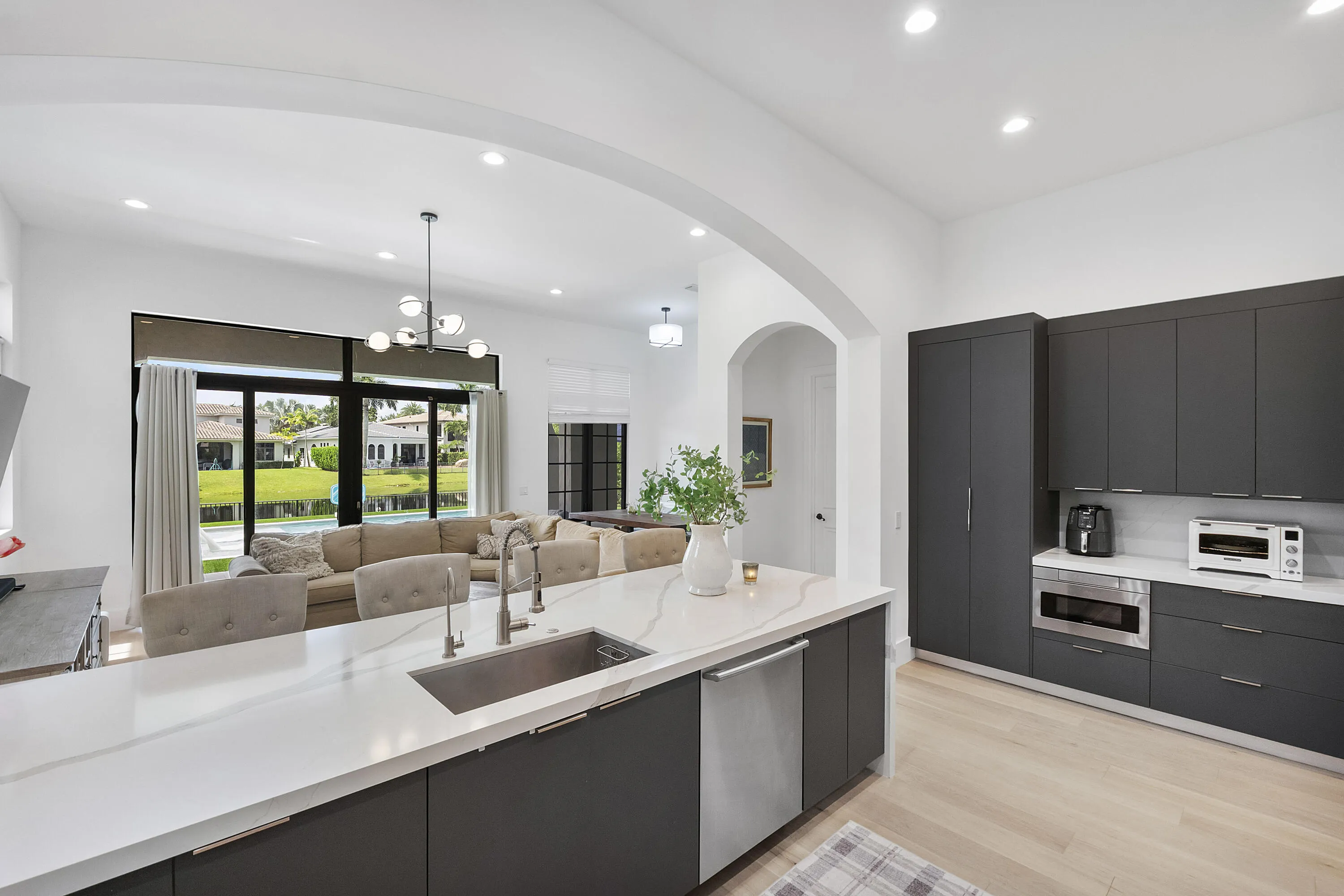 9594 Ginger Court