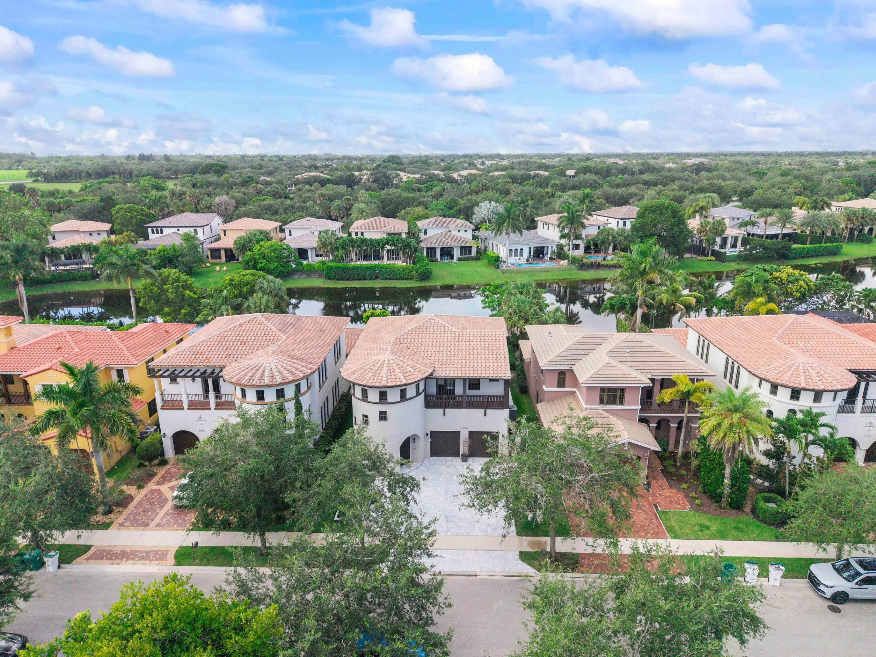 9594 Ginger Court