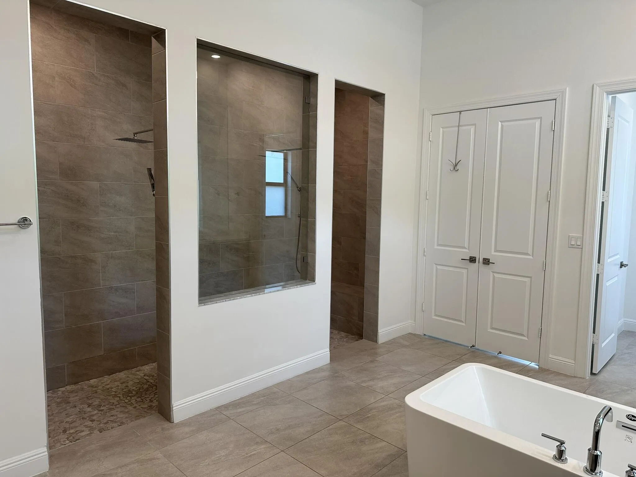 8540 W Parkland Bay Trail