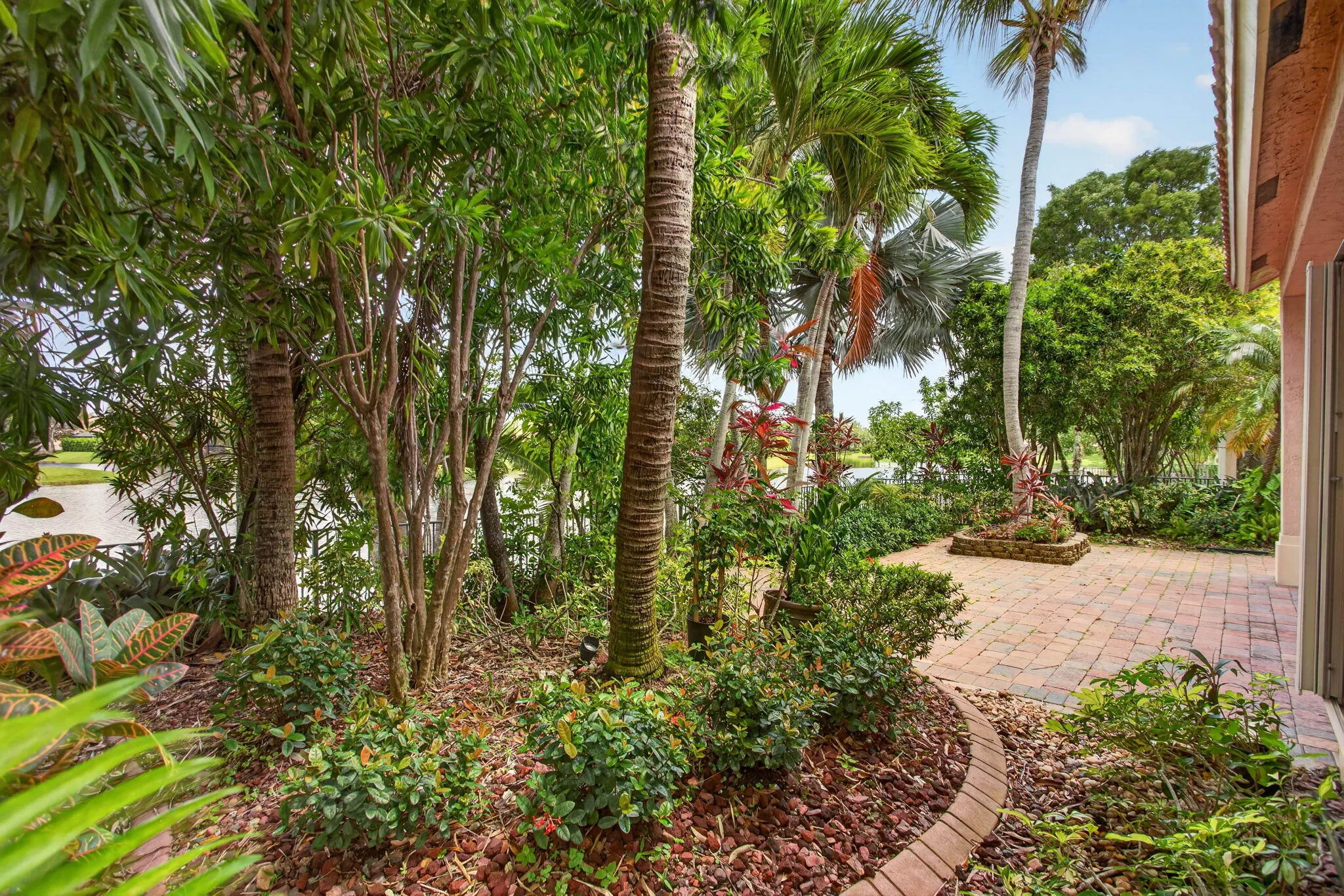6443 NW 110th Avenue