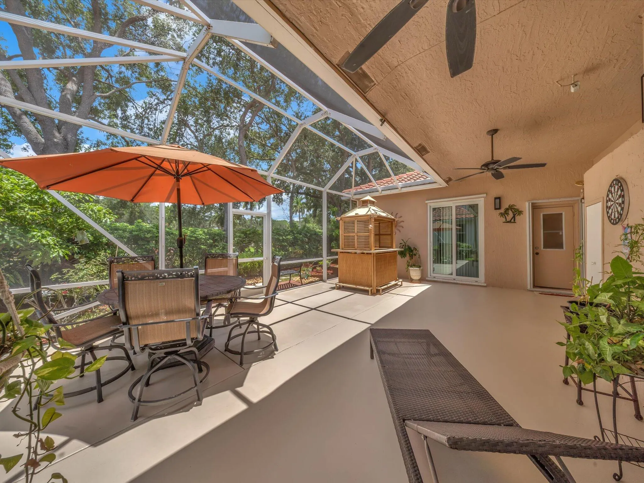 6029 NW 74th Street