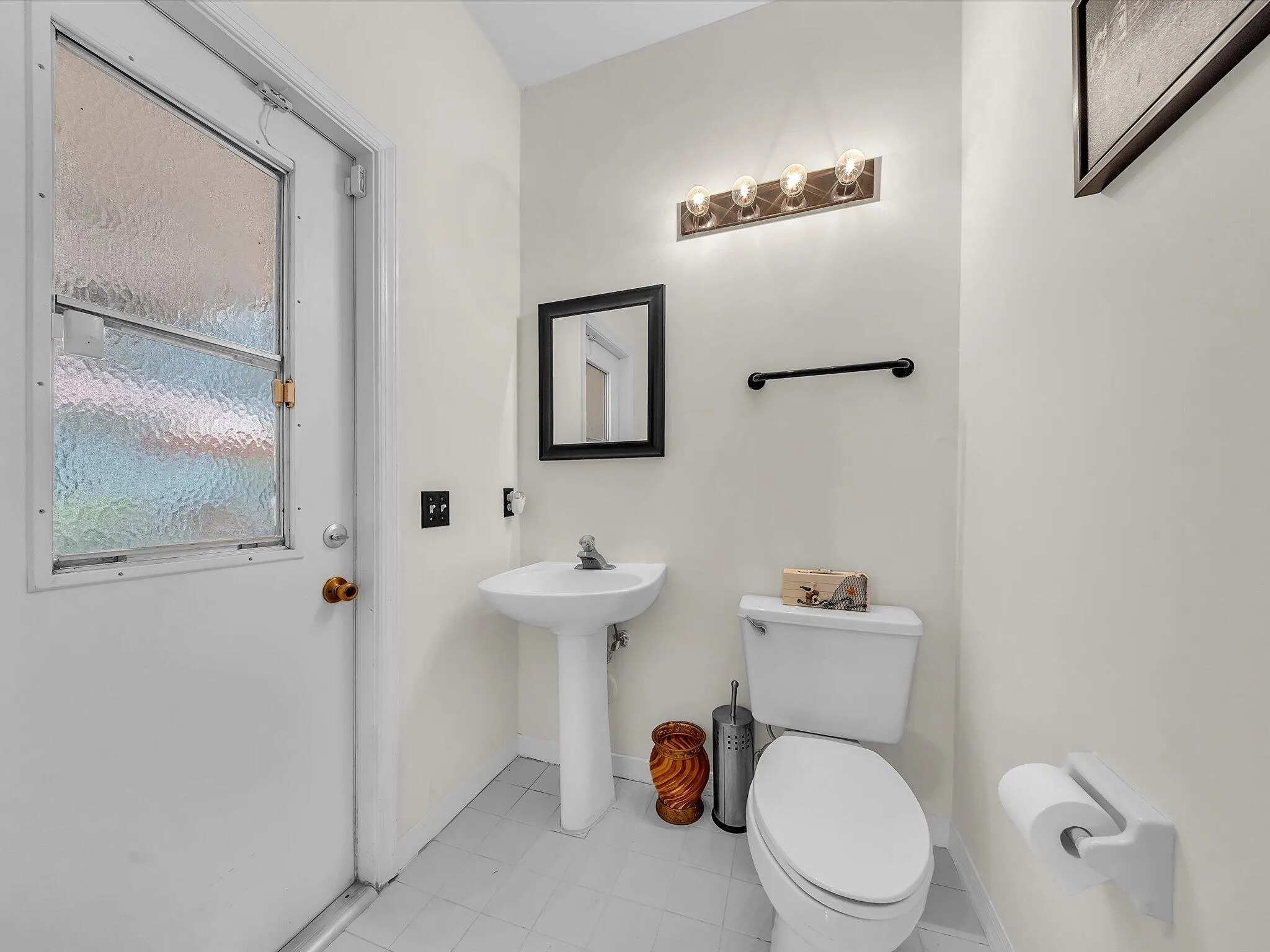 6029 NW 74th Street