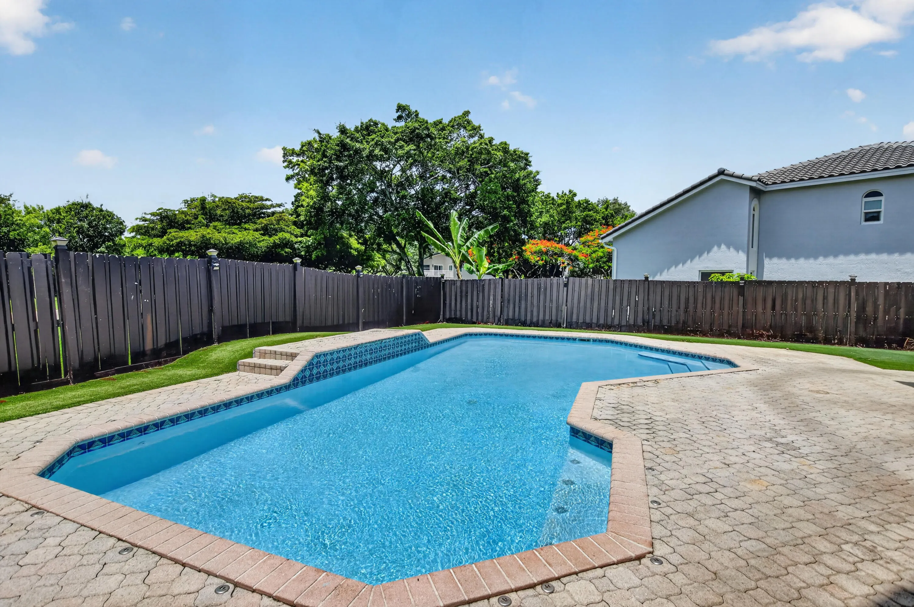 5901 NW 58th Terrace