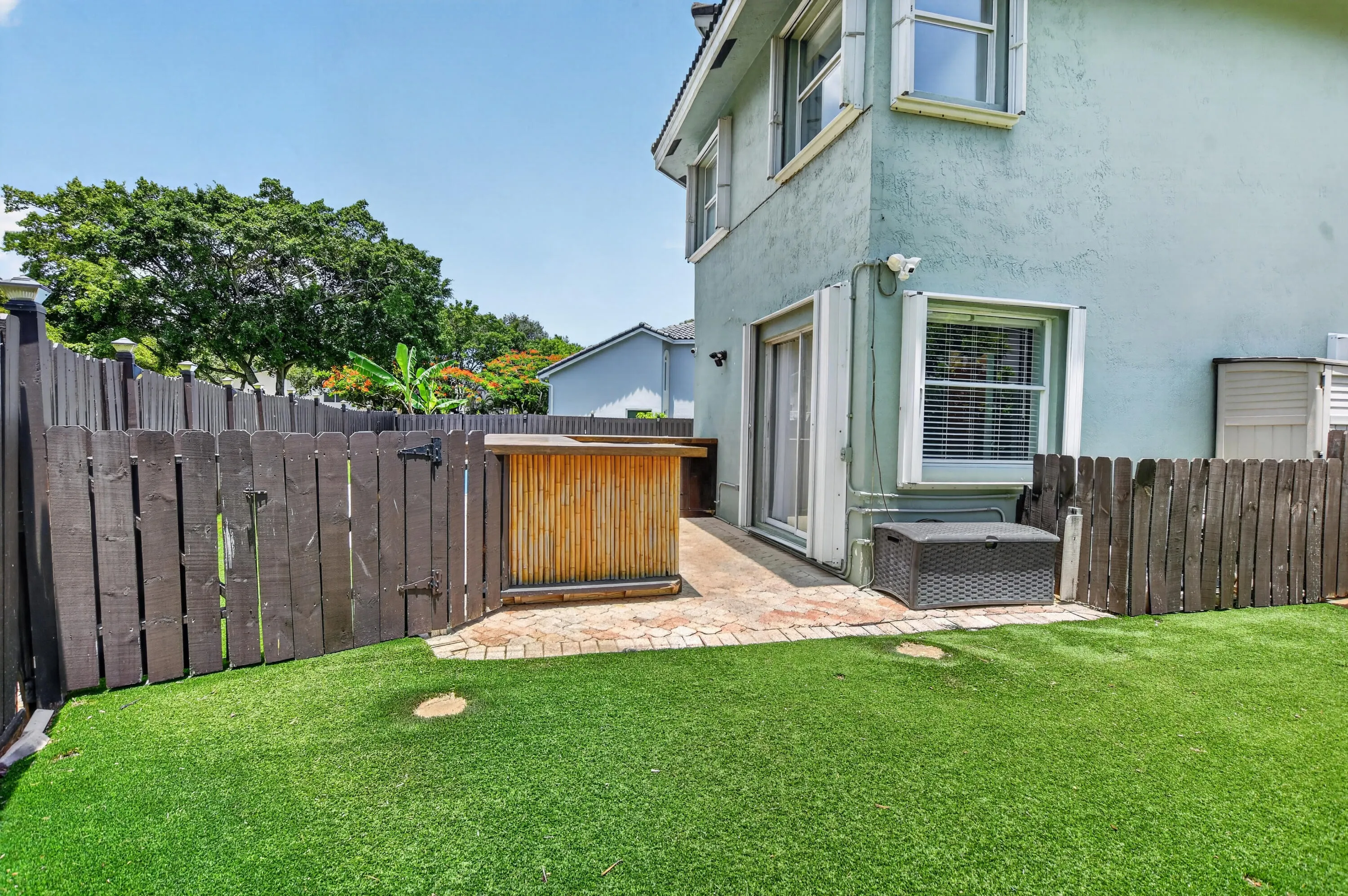 5901 NW 58th Terrace