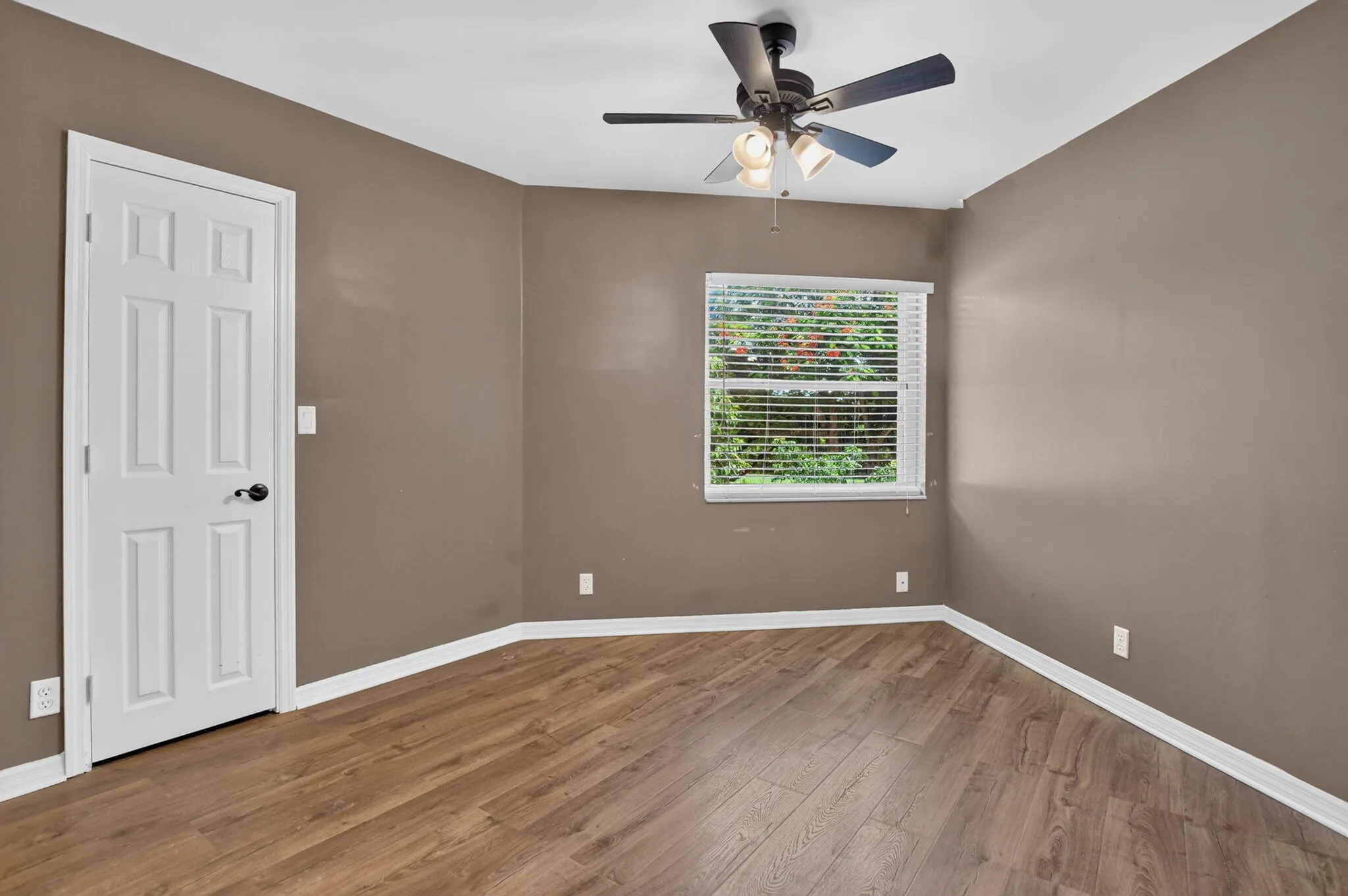 5901 NW 58th Terrace