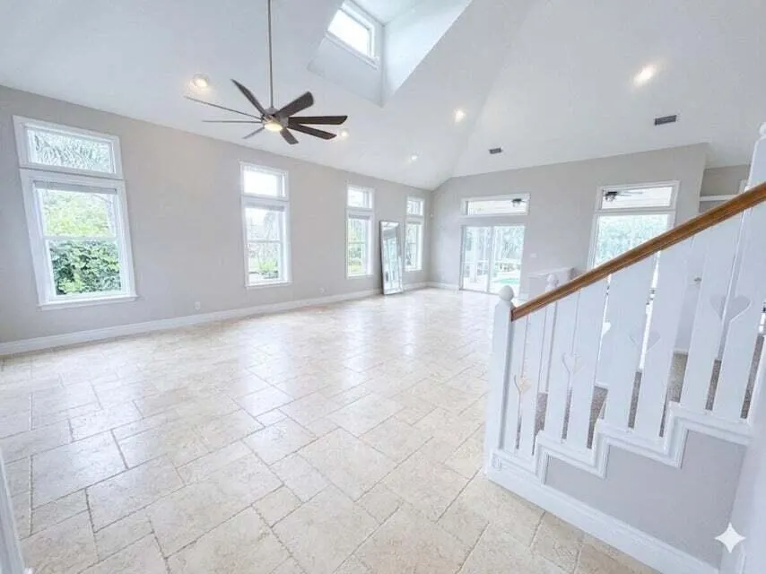 400 Seaside Lane