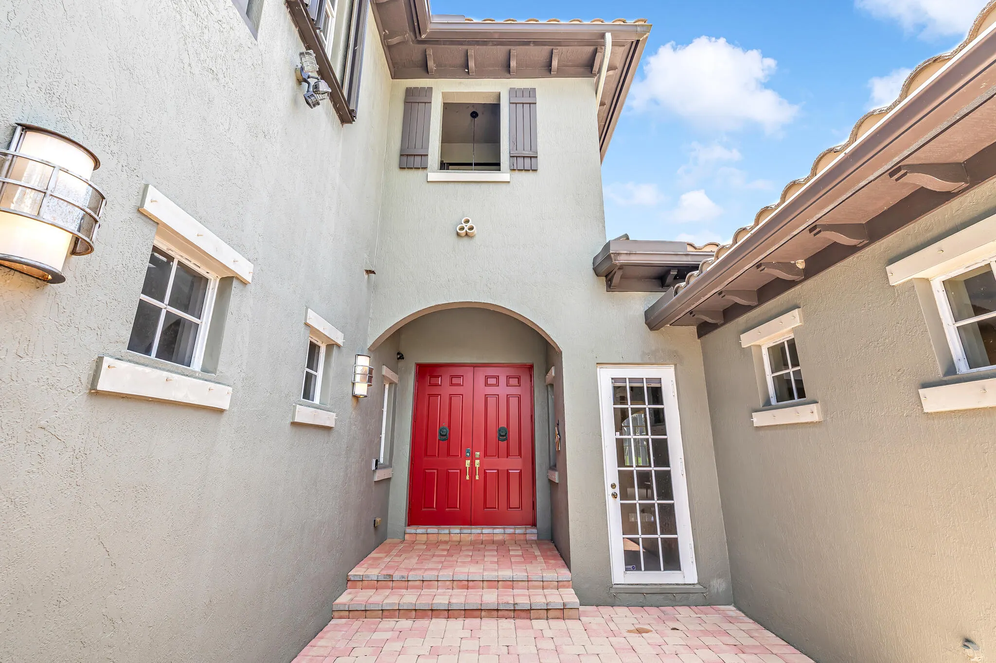 11224 NW 77th Place