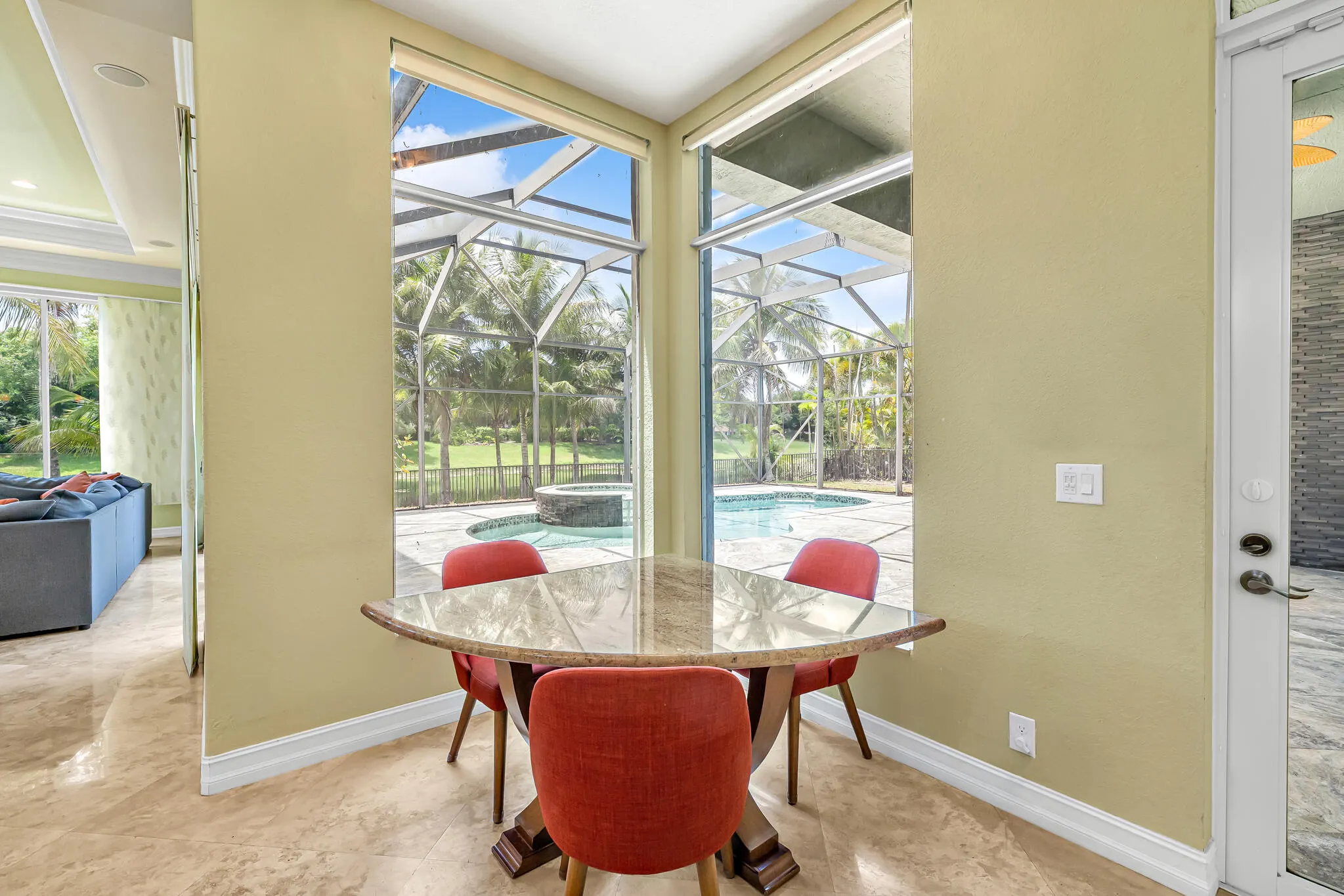 11224 NW 77th Place