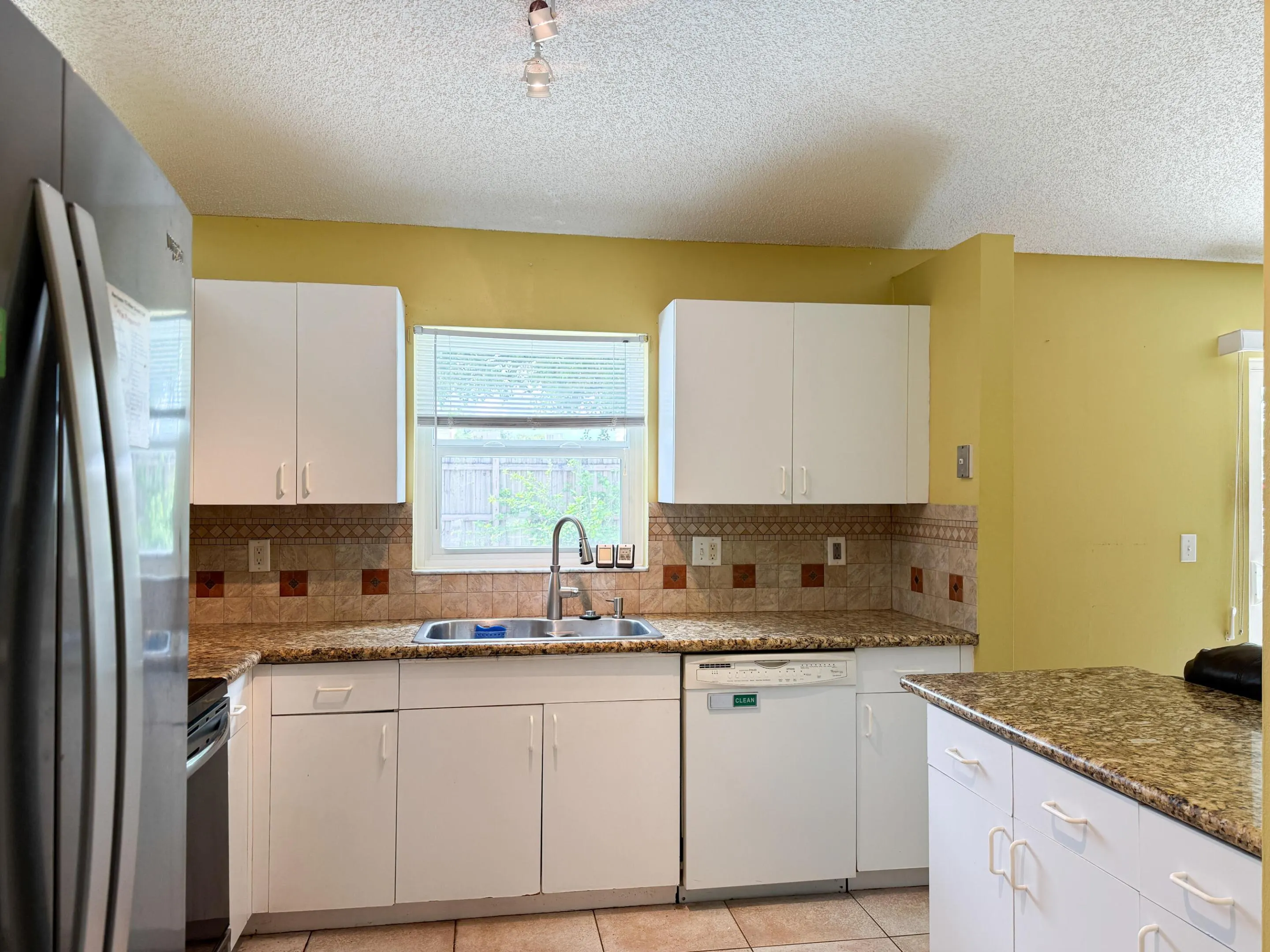4786 NW 14th Street