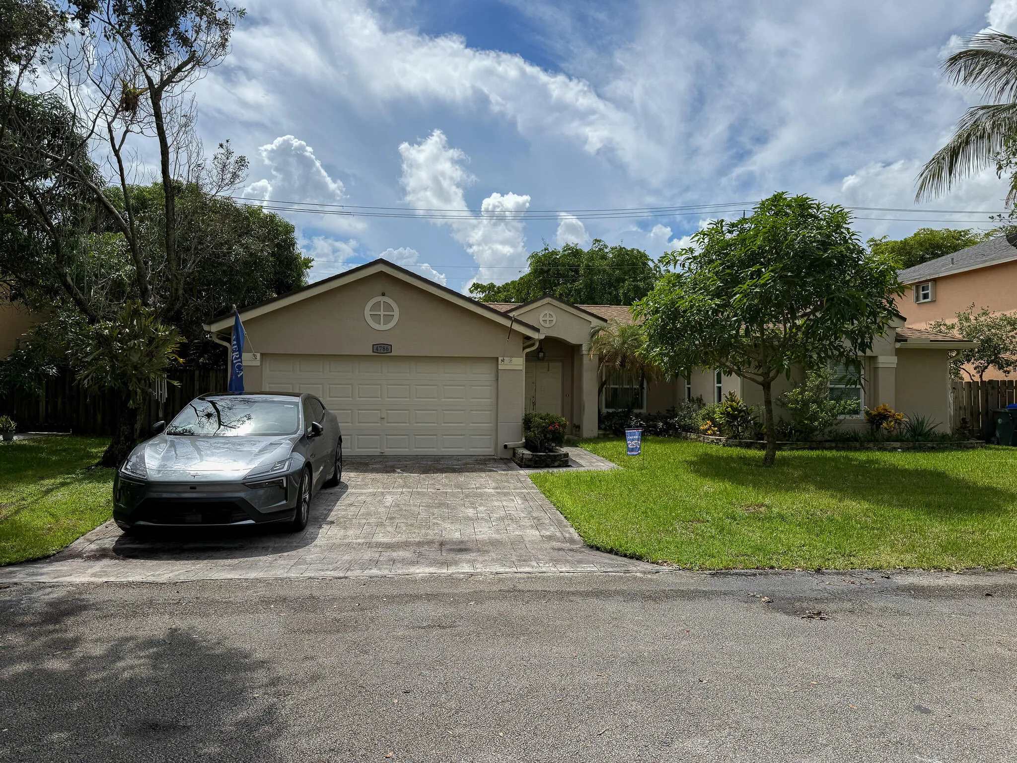 4786 NW 14th Street