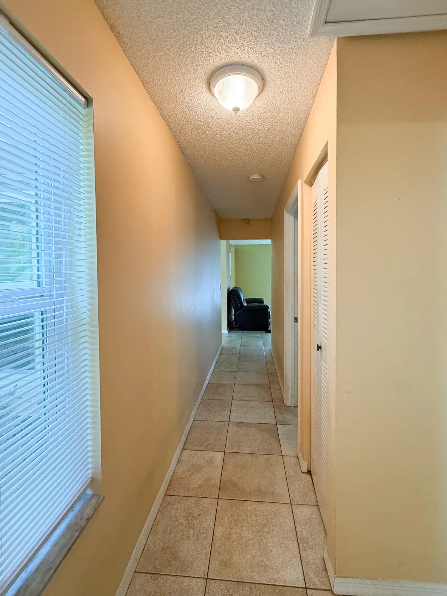 4786 NW 14th Street
