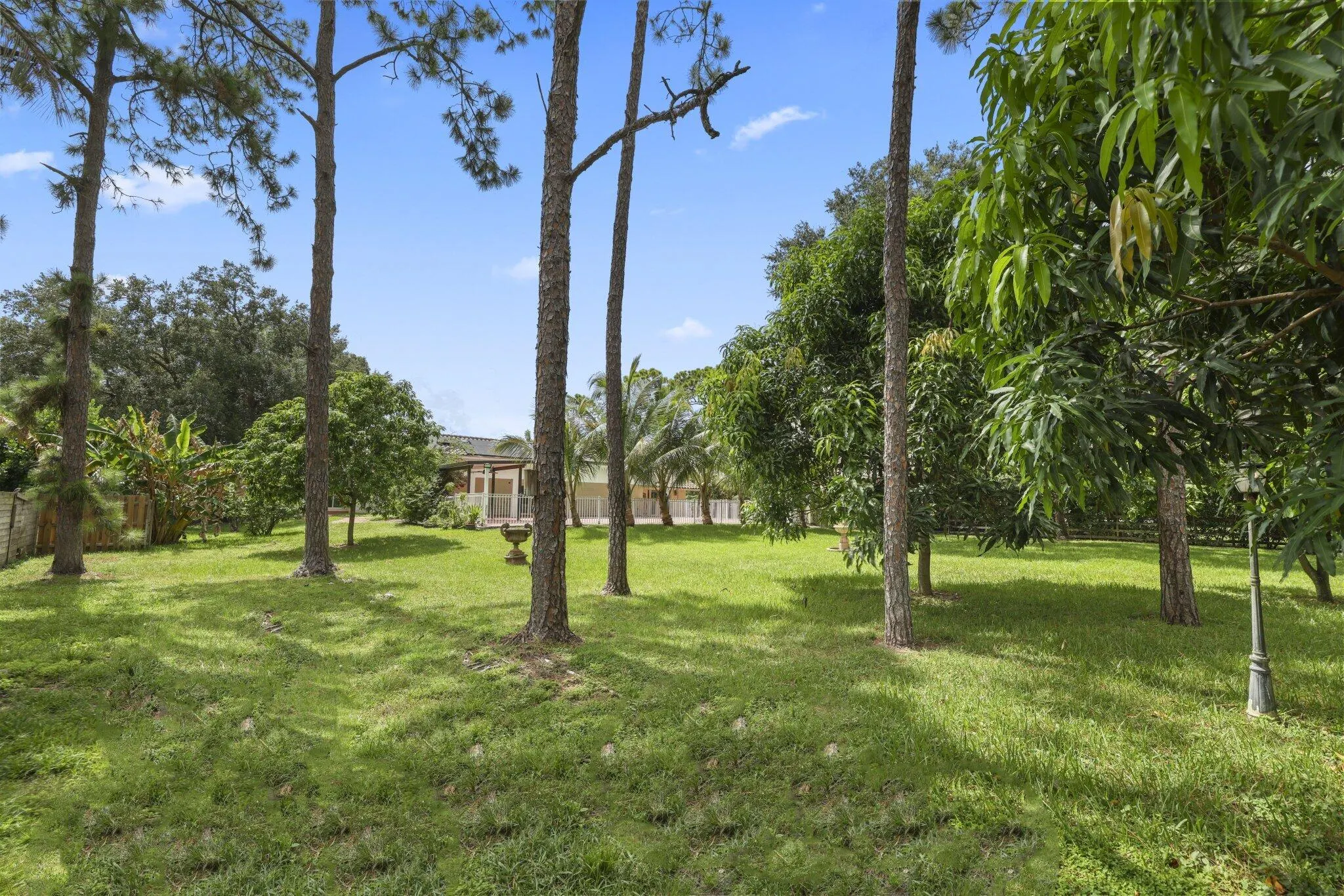 6344 NW 74th Terrace