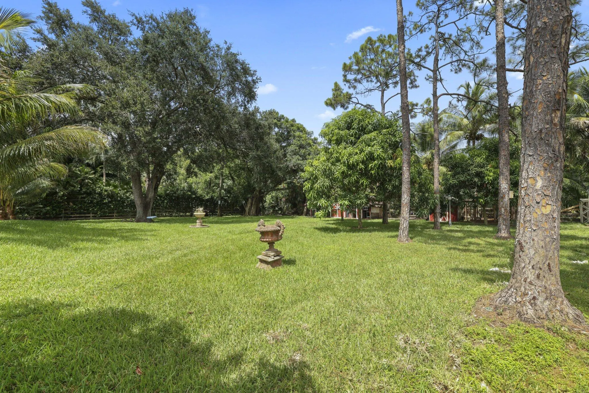 6344 NW 74th Terrace