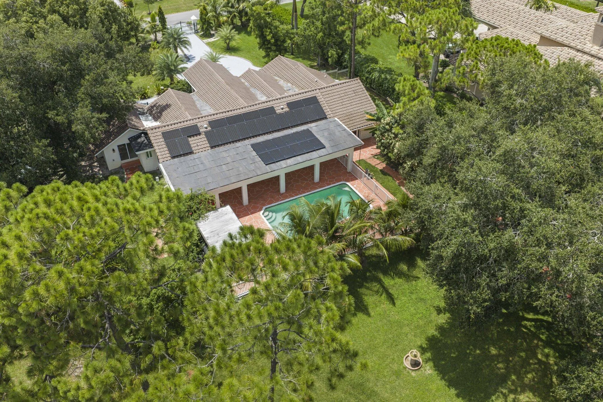 6344 NW 74th Terrace