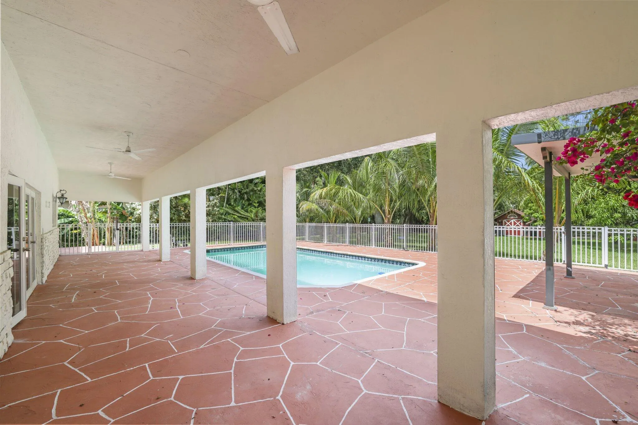 6344 NW 74th Terrace