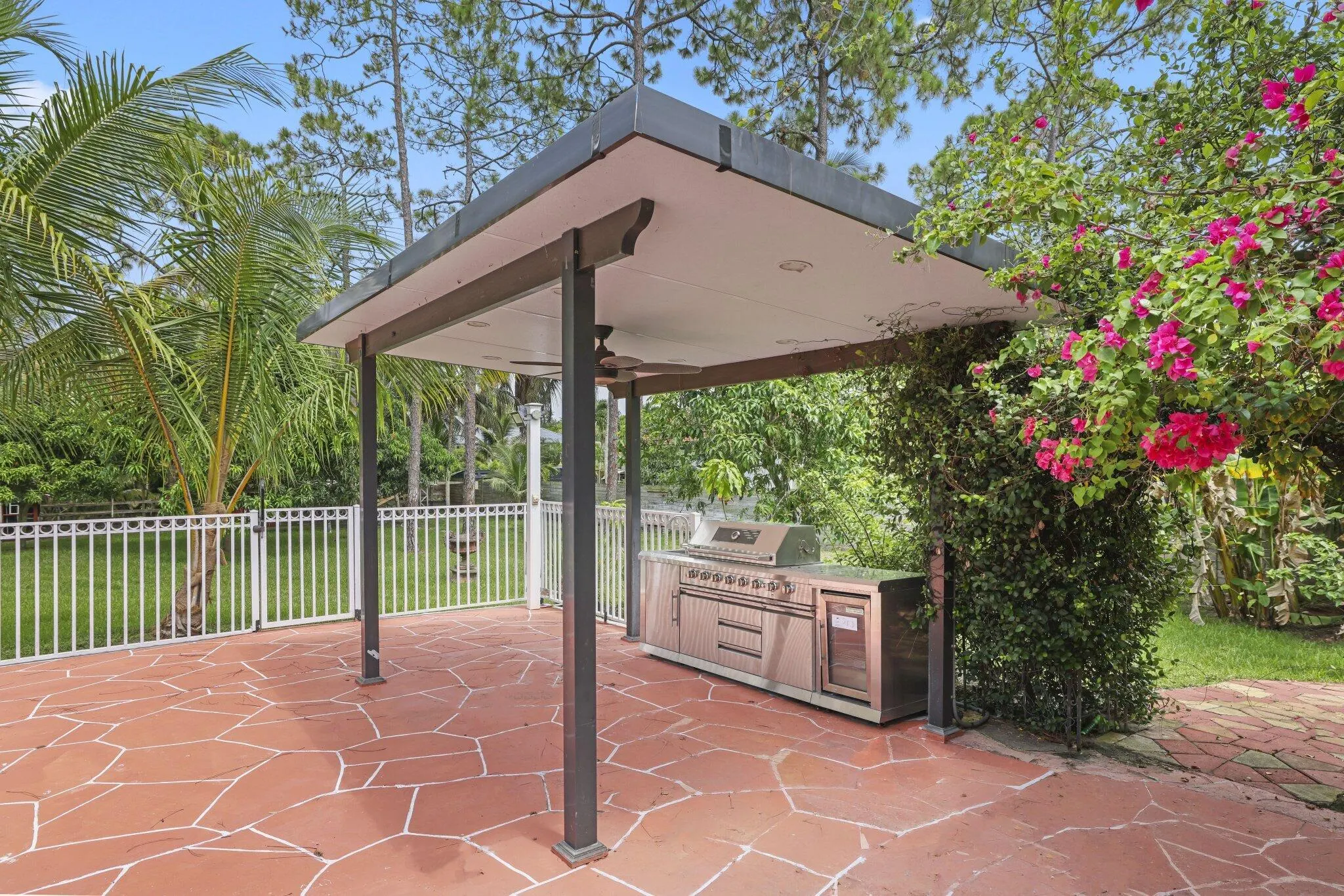 6344 NW 74th Terrace