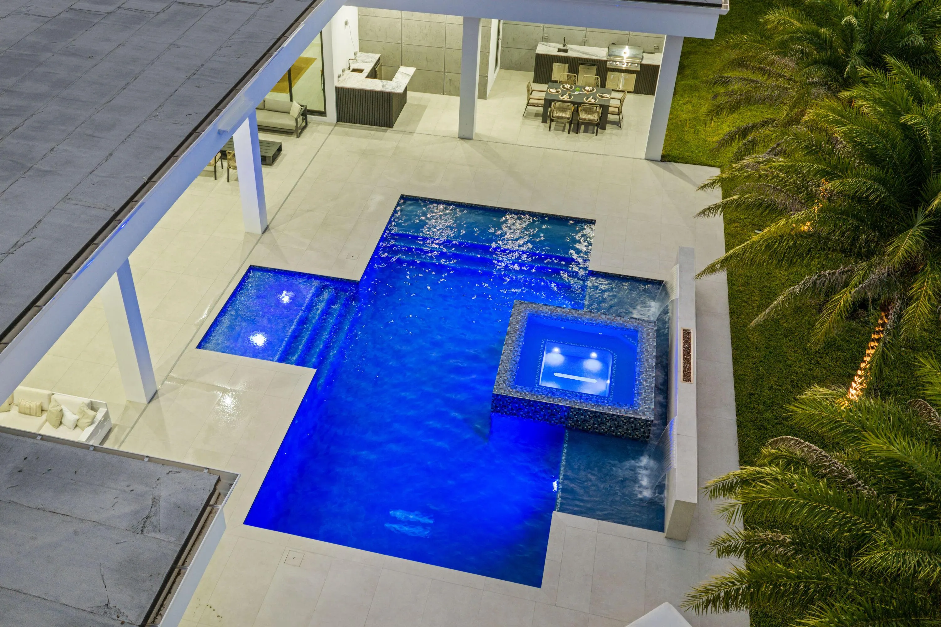 8795 Valencia Court