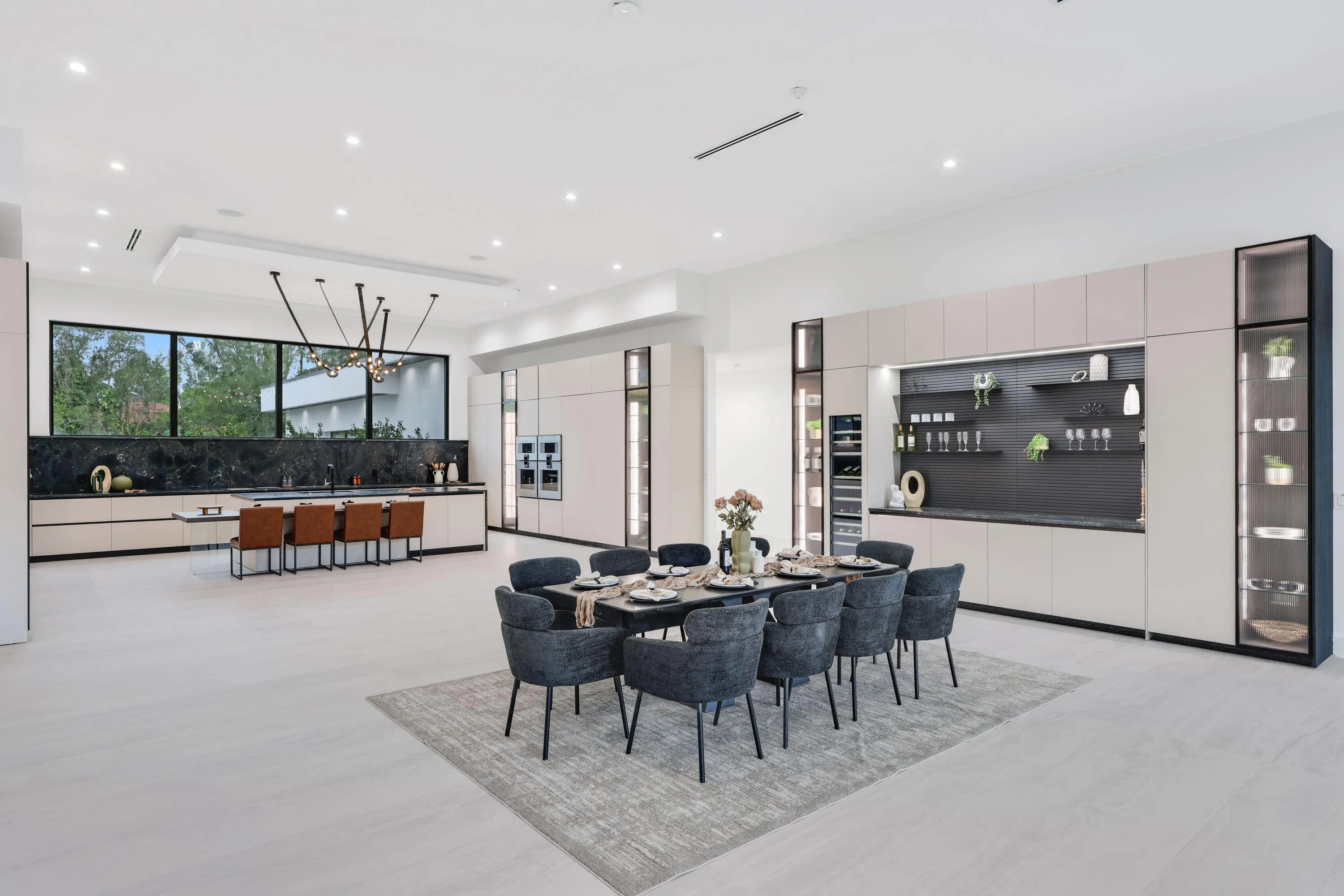 8795 Valencia Court