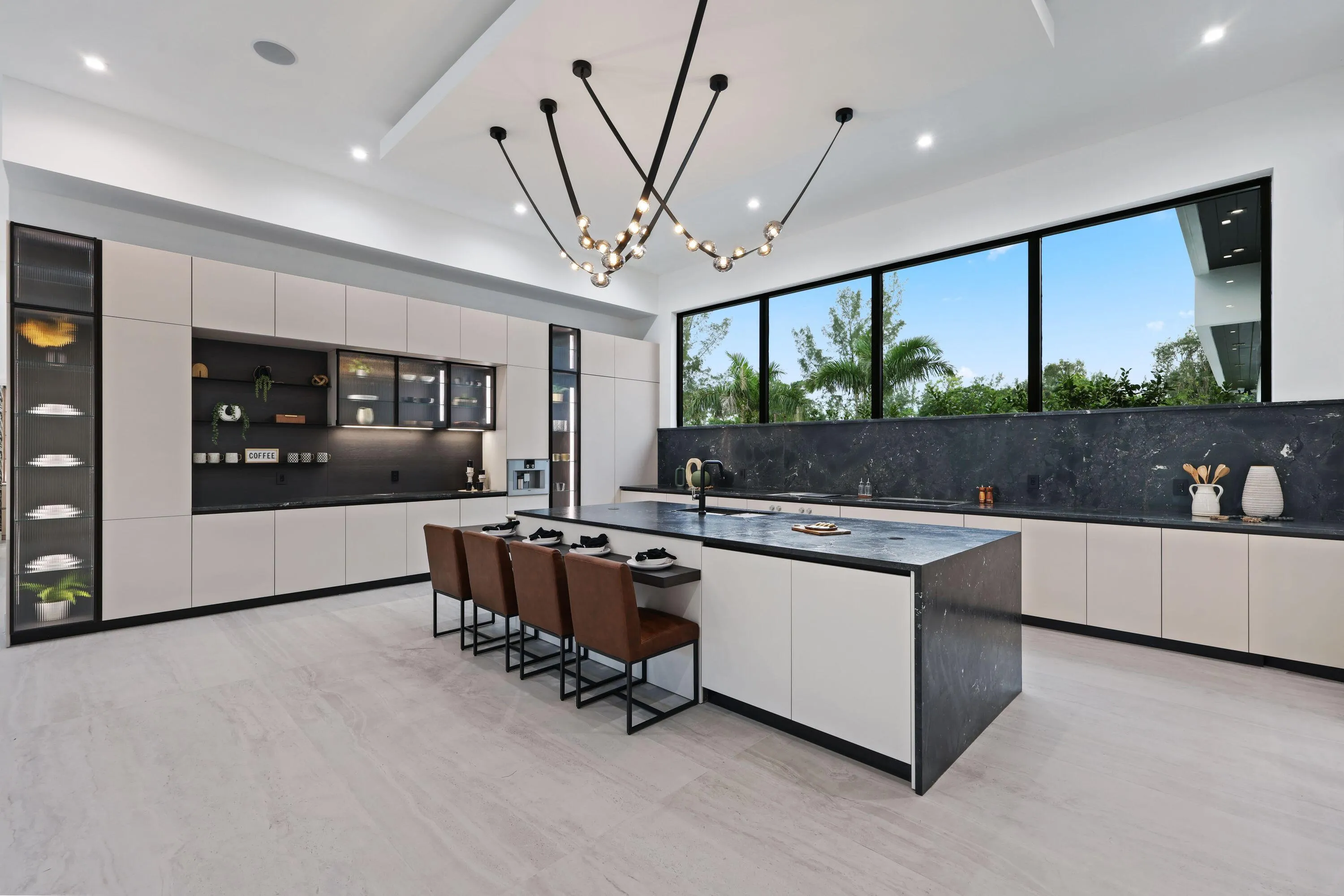 8795 Valencia Court