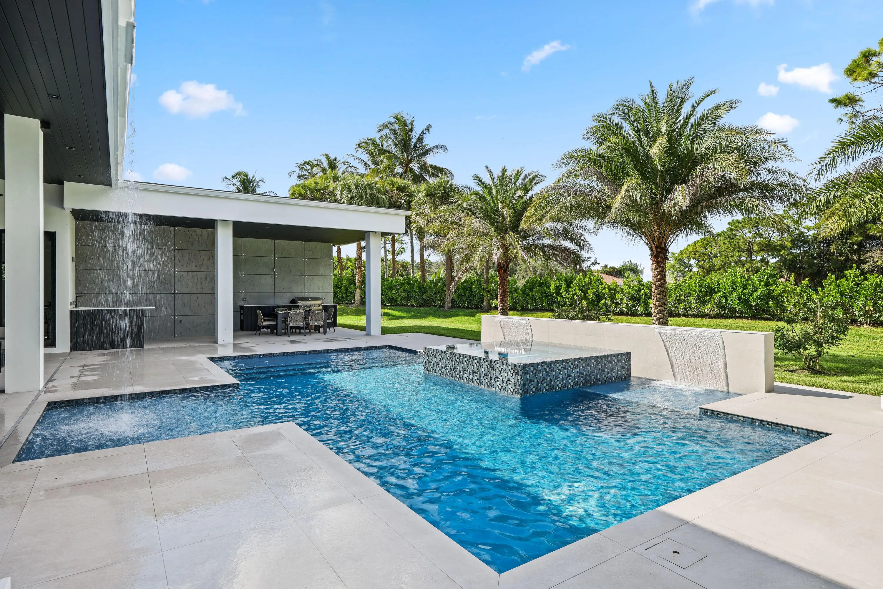 8795 Valencia Court