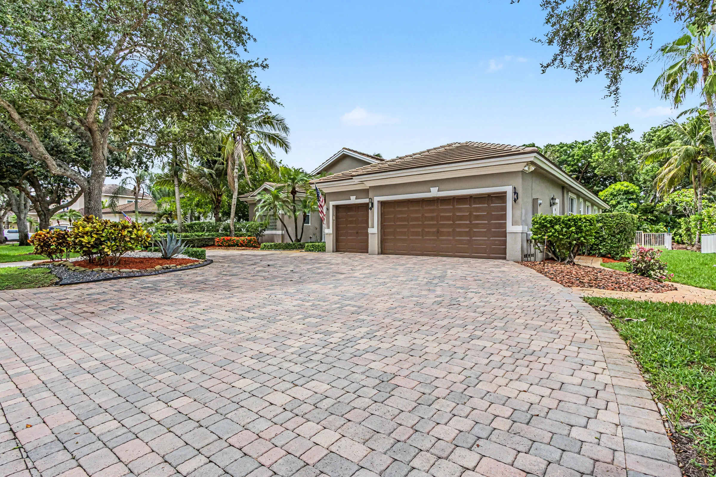 6493 NW 105th Terrace