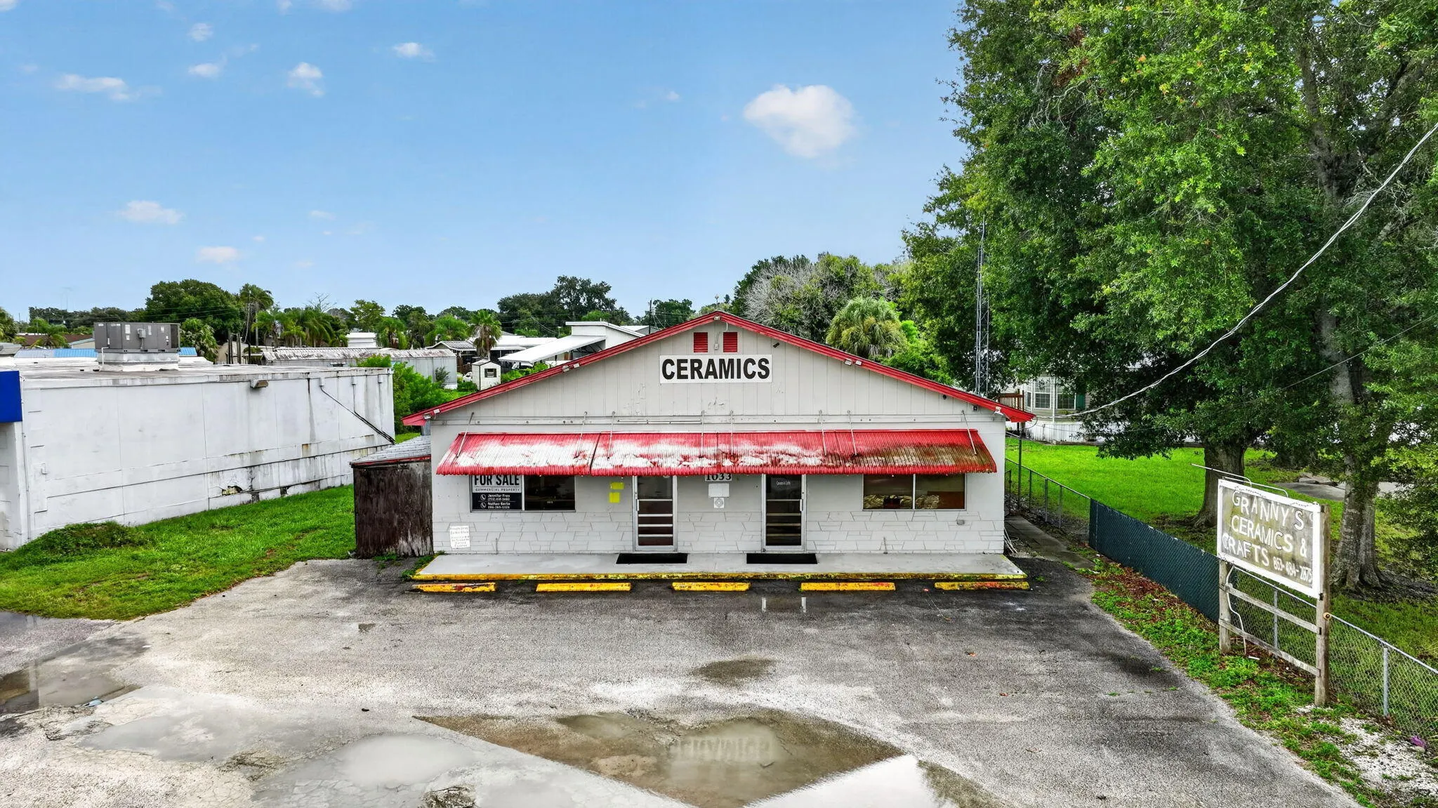 1033 HUNTER Road