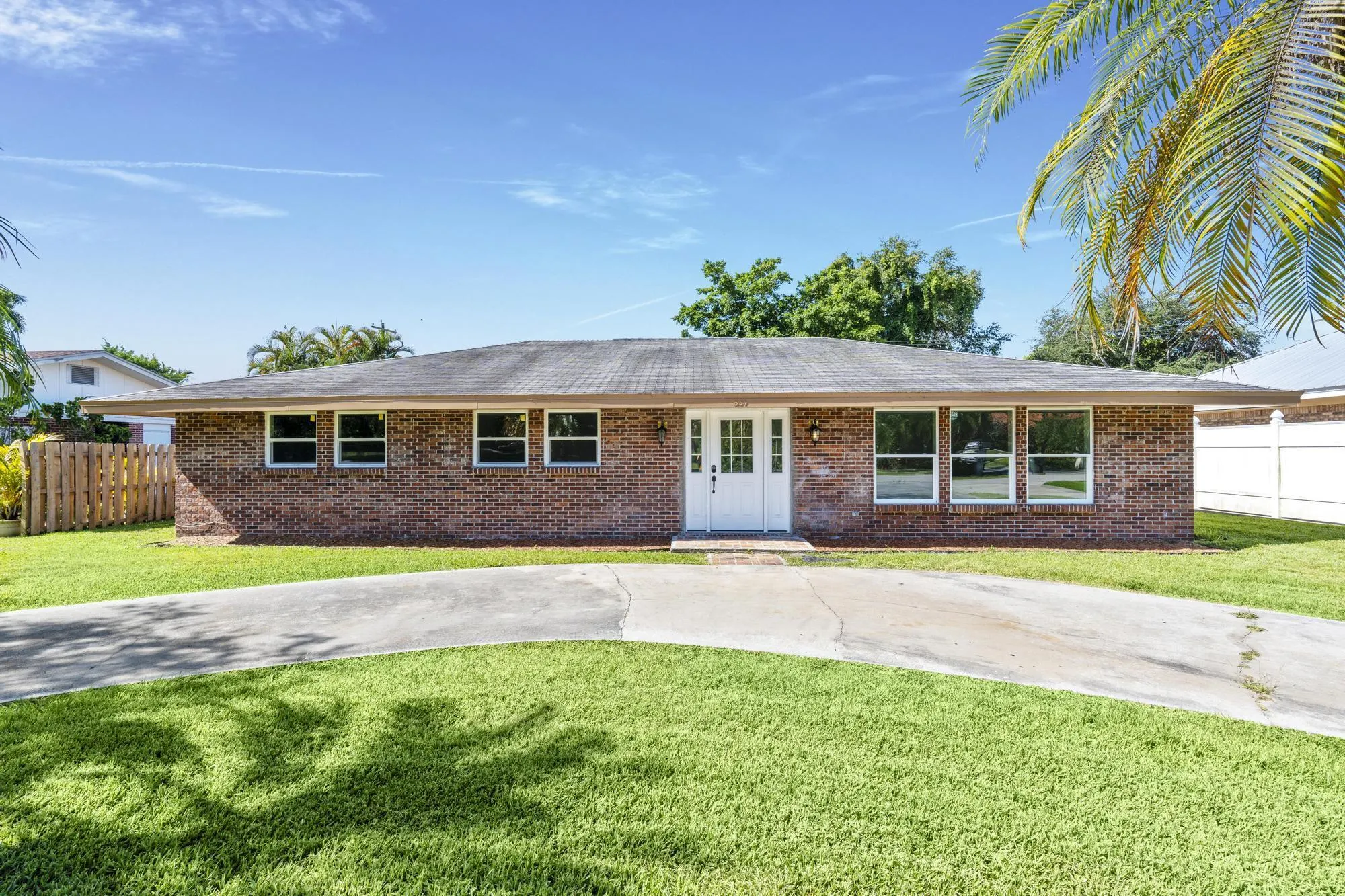 534 E DEL MONTE Avenue