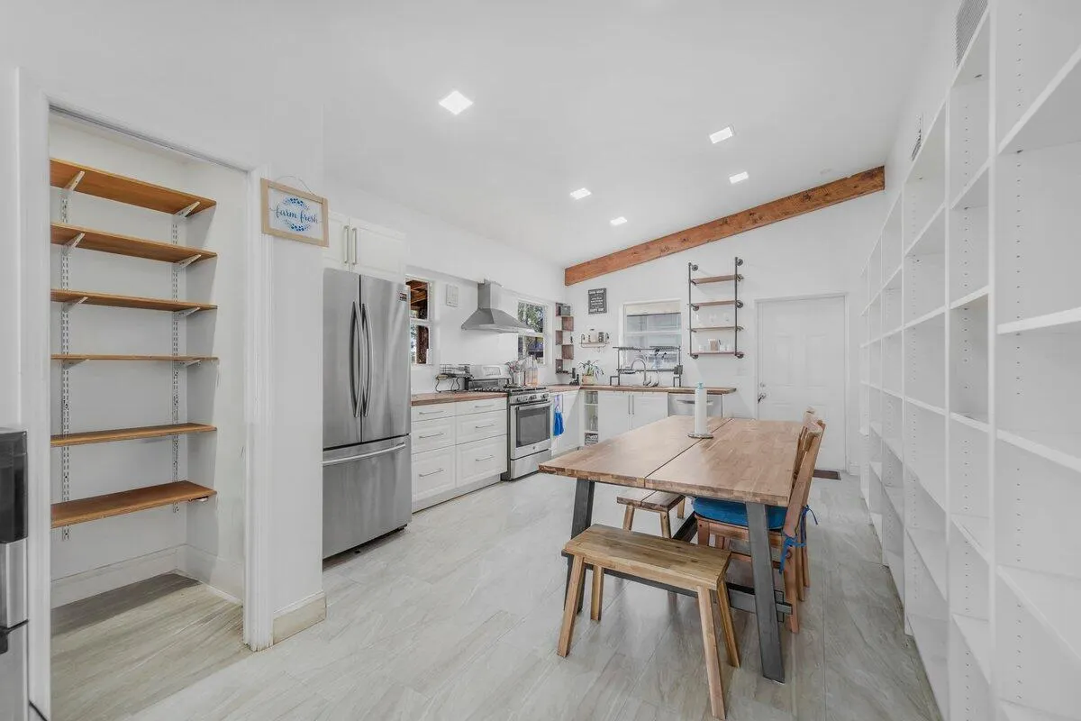 1205 Coffey Road