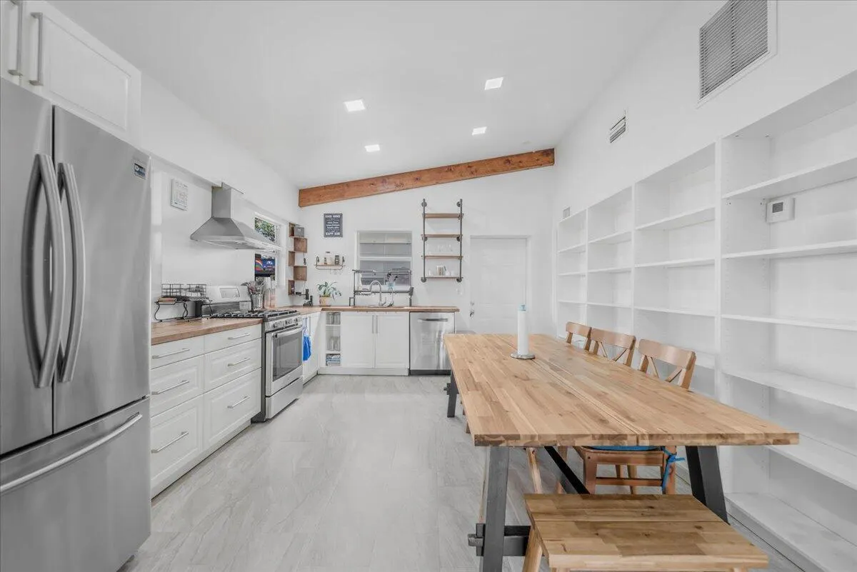 1205 Coffey Road