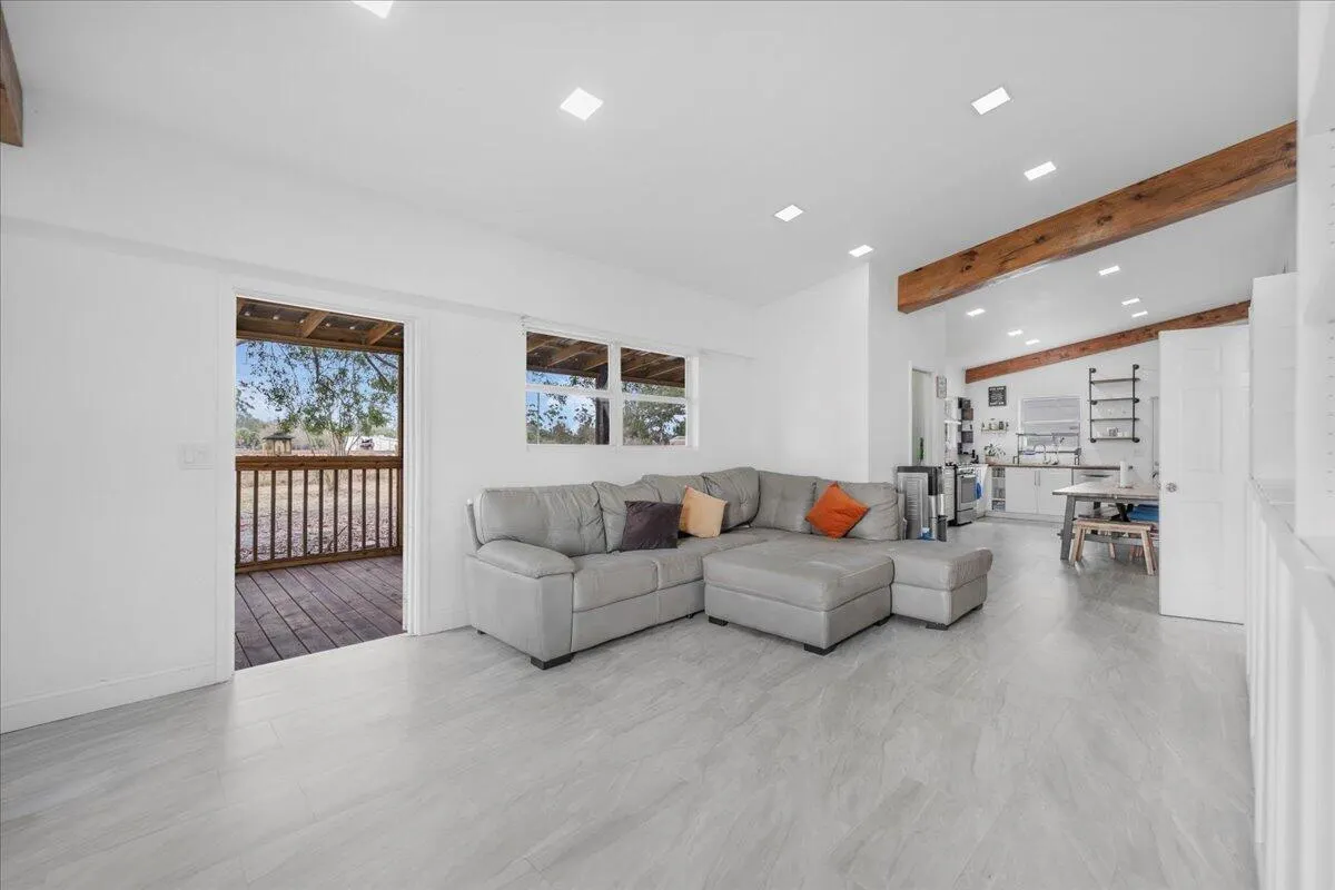1205 Coffey Road