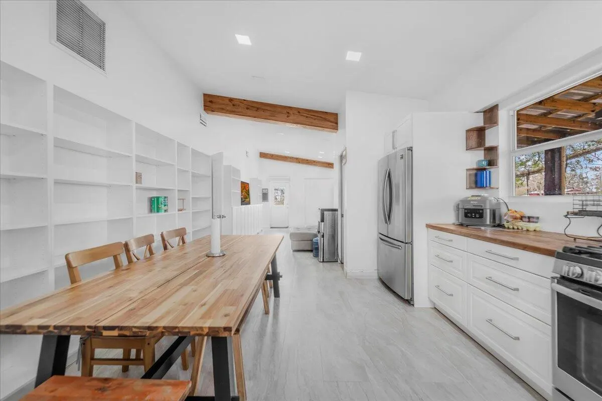 1205 Coffey Road