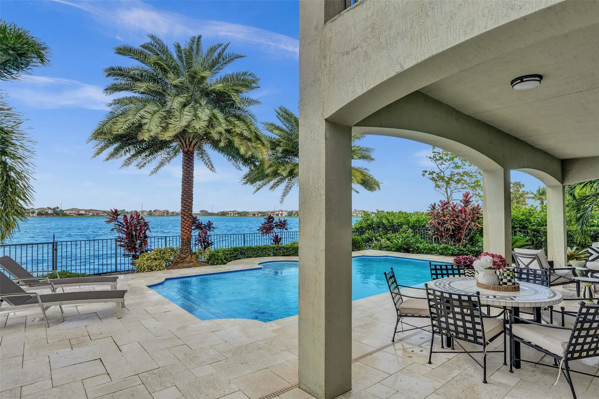 9749 Blue Isle #BAY
