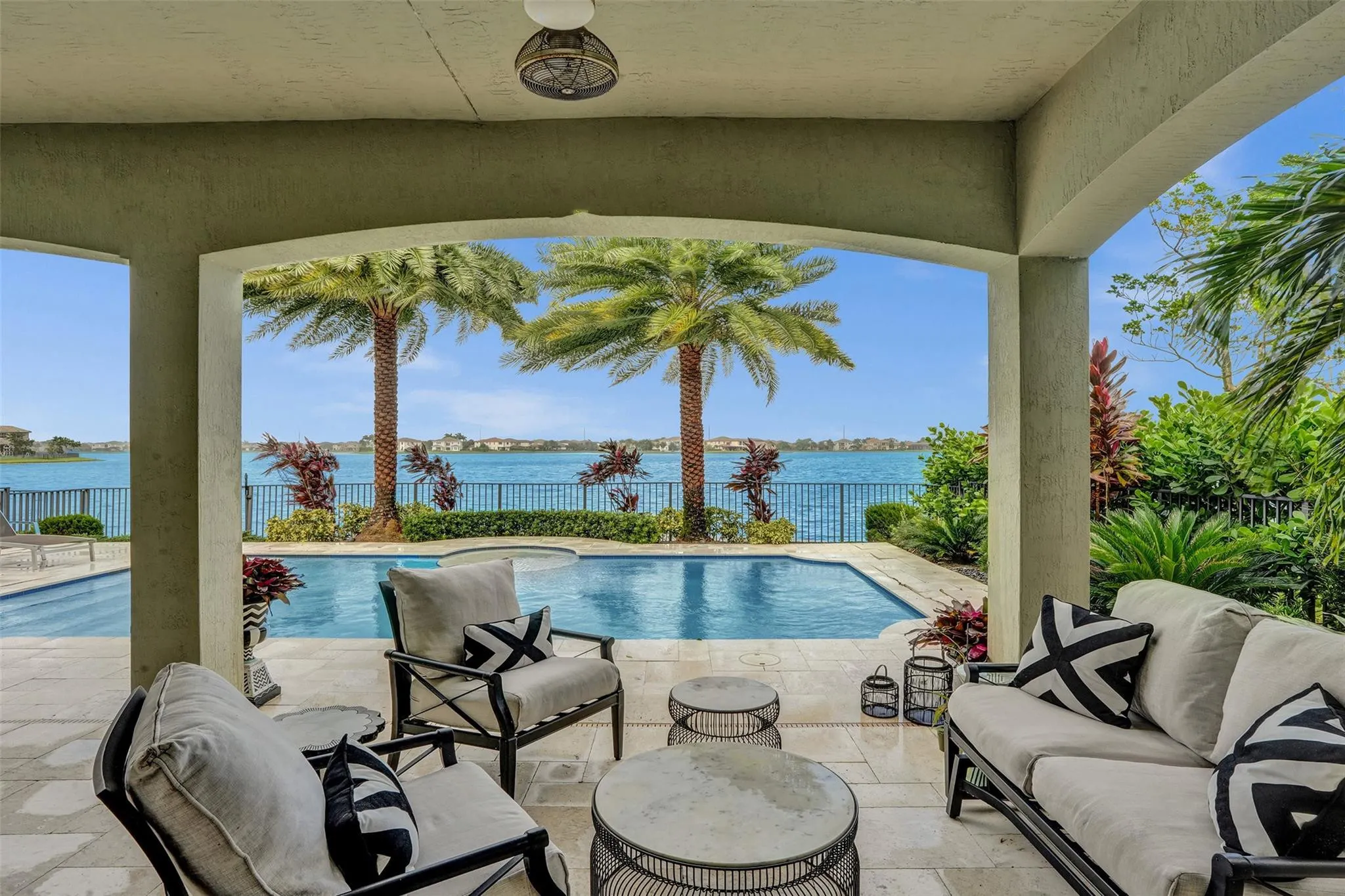 9749 Blue Isle #BAY