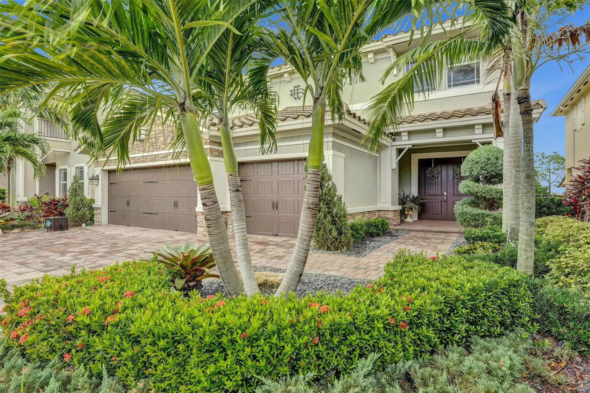 9749 Blue Isle #BAY