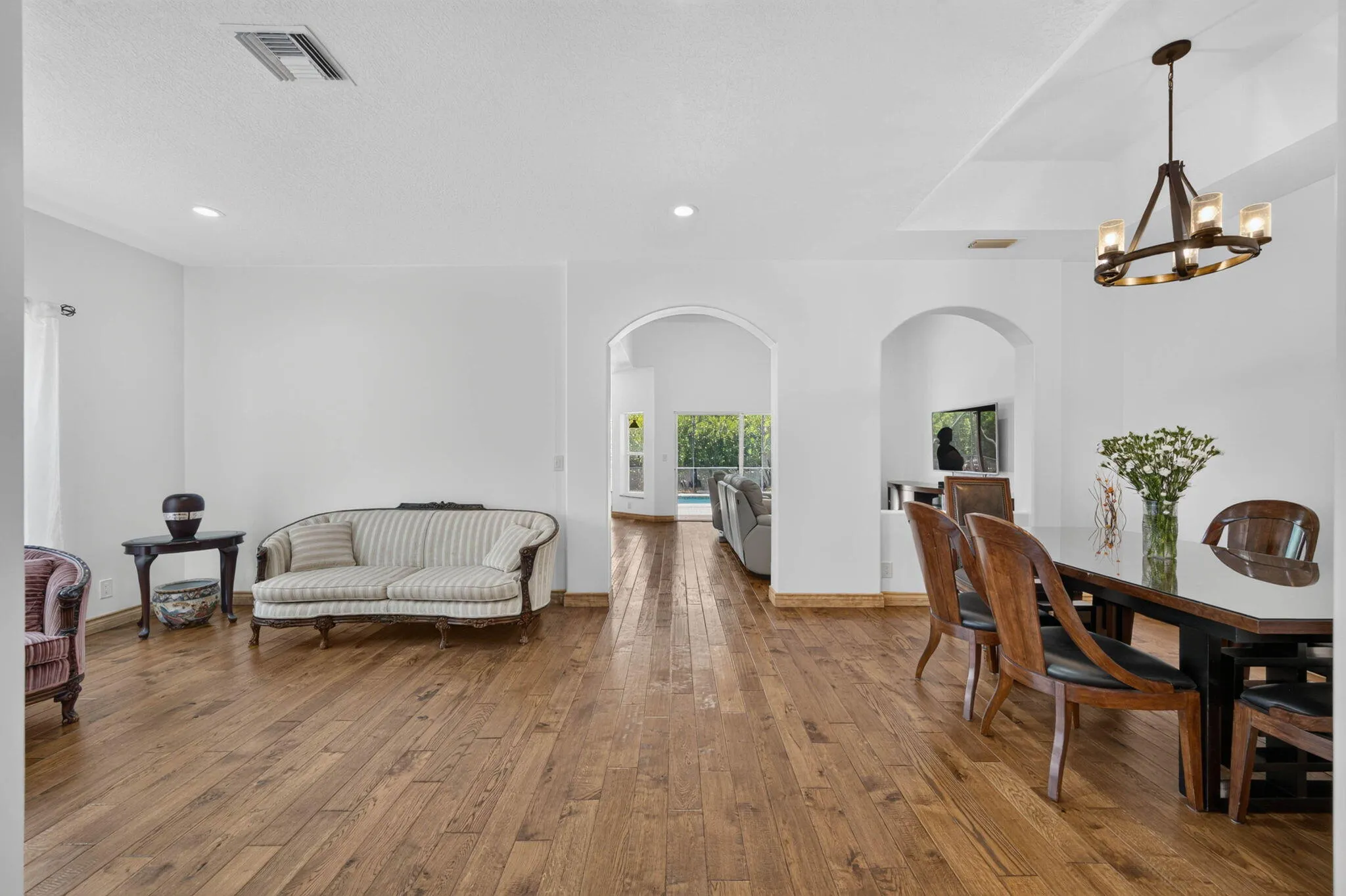 11026 NW 62ND Court