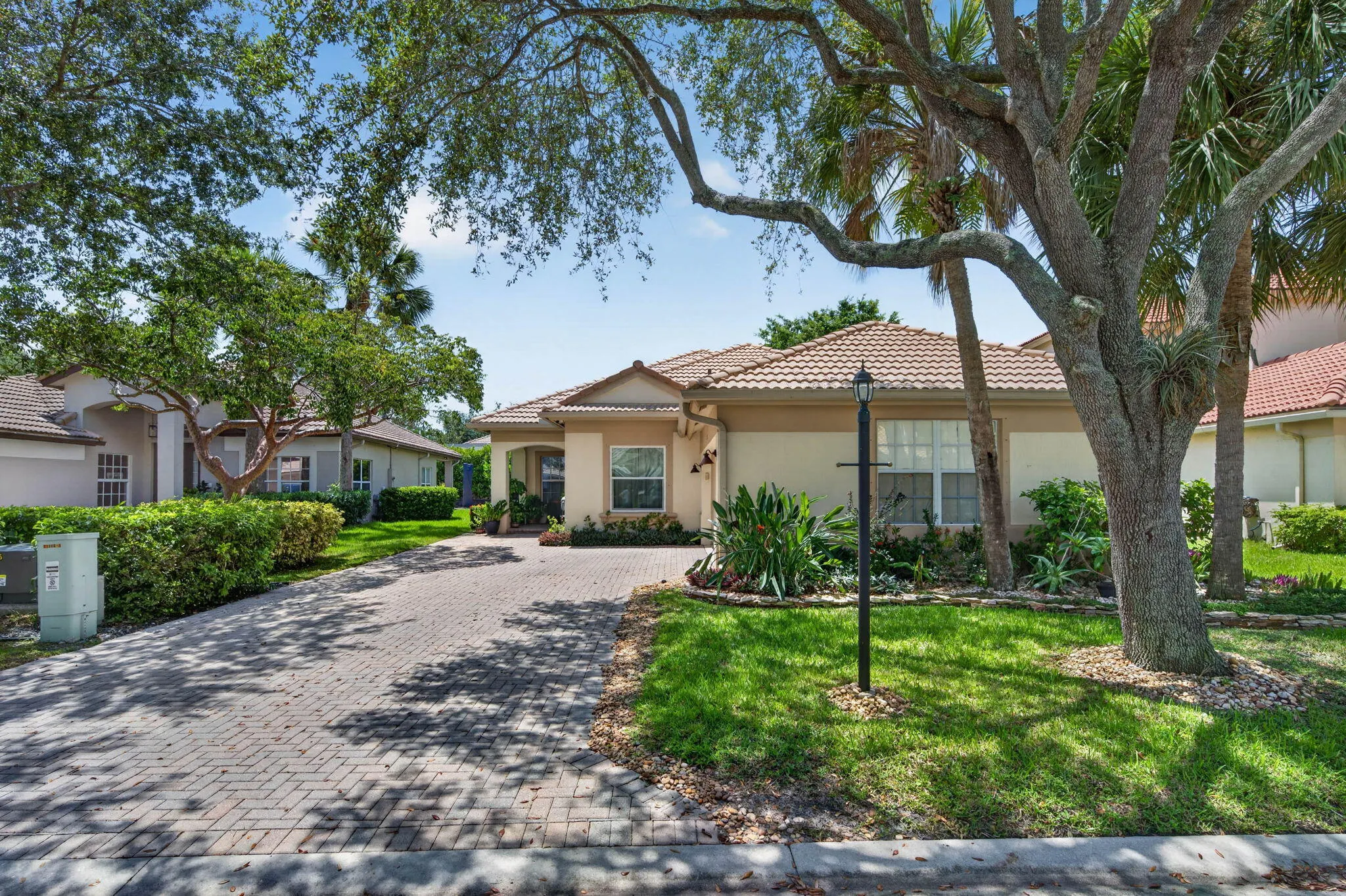 11026 NW 62ND Court