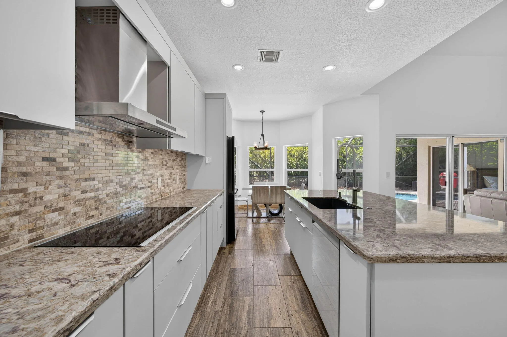 11026 NW 62ND Court